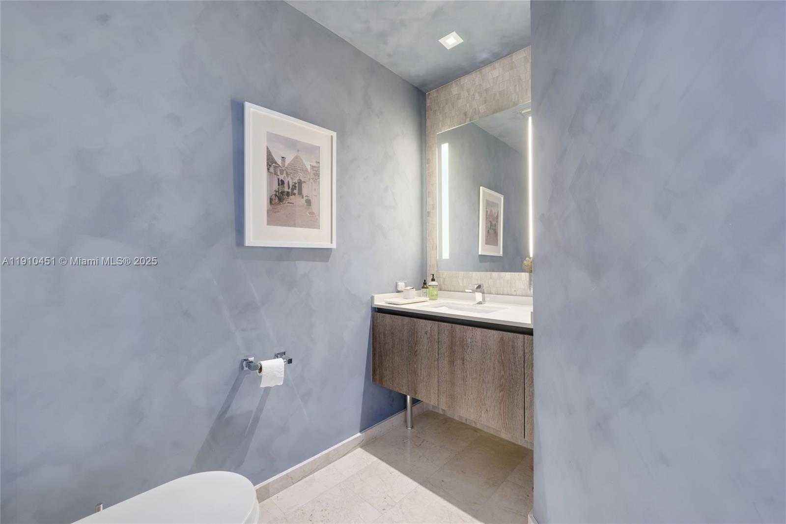 Small Image of 88 SOUTH WEST 7TH ST #2602, Miami Number 18