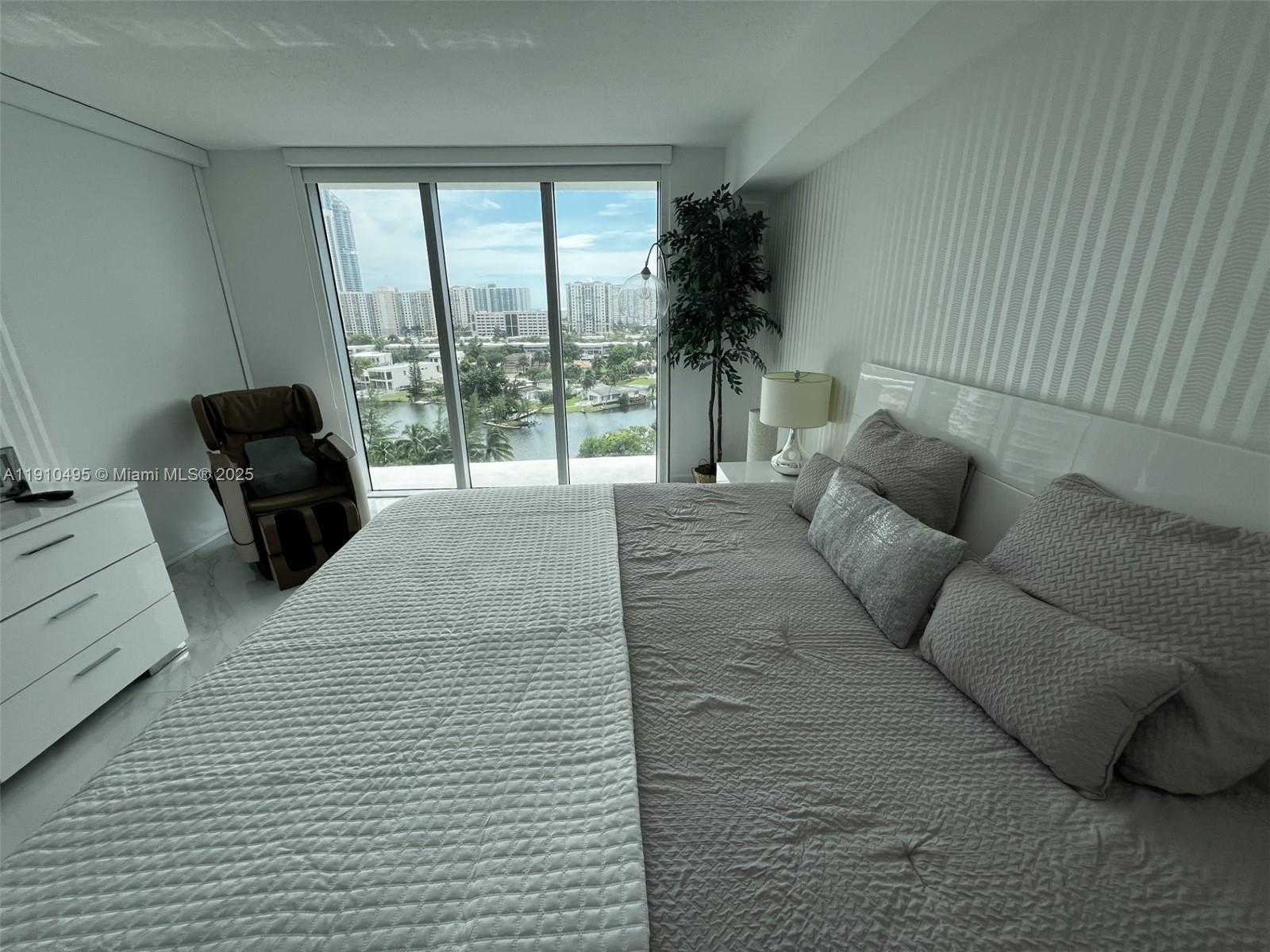 Small Image of 330 SUNNY ISLES BLVD #5-1008, Sunny Isles Beach Number 22