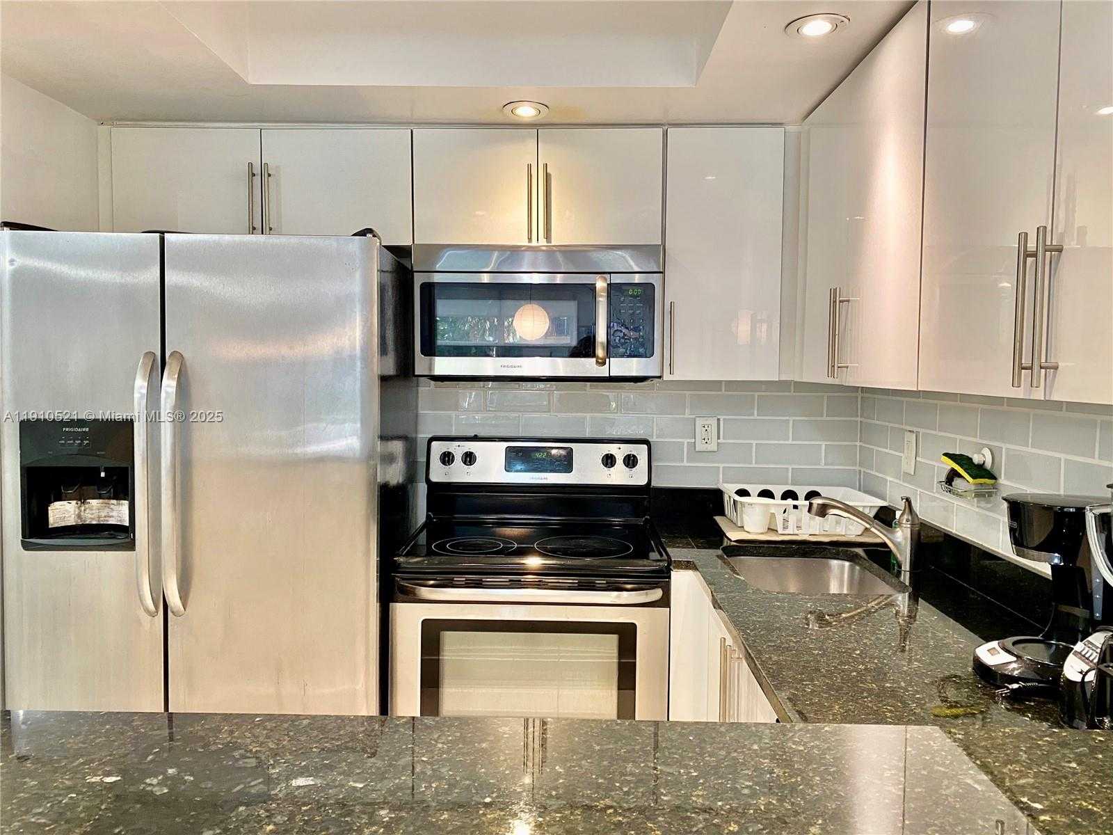 Small Image of 210 172ND ST #135, Sunny Isles Beach Number 4