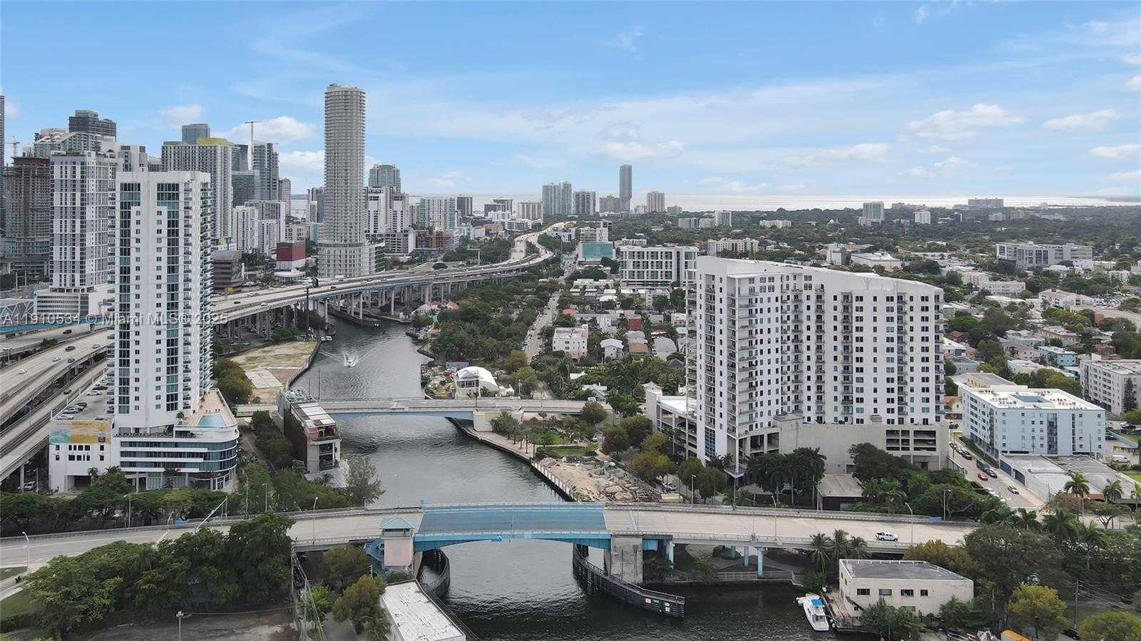 Small Image of 10 SOUTH WEST SOUTH RIVER DR #1509, Miami Number 30