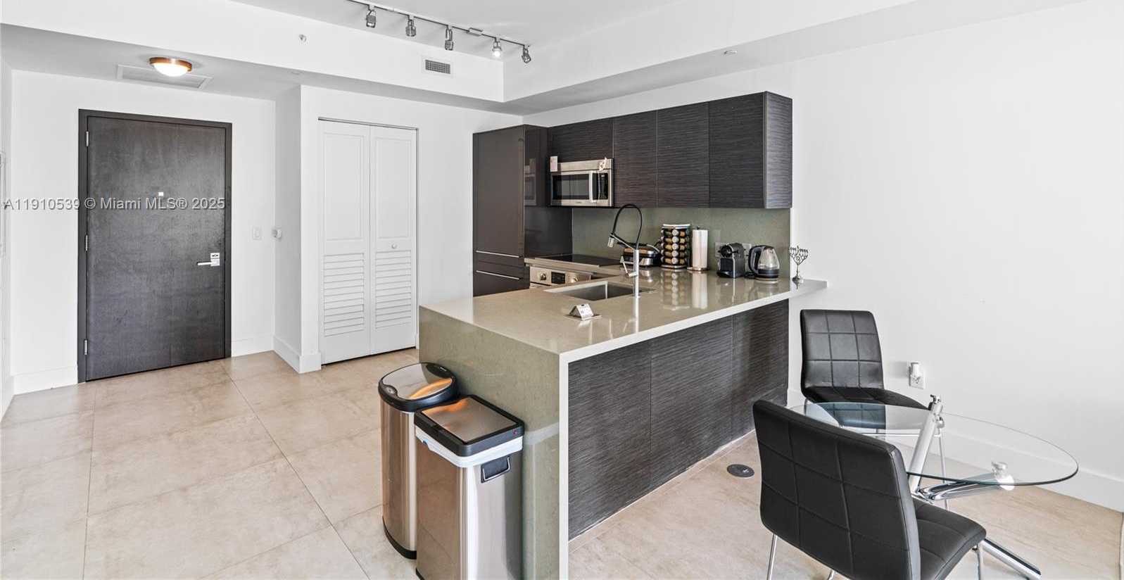 Small Image of 1080 BRICKELL AVE #1502, Miami Number 11
