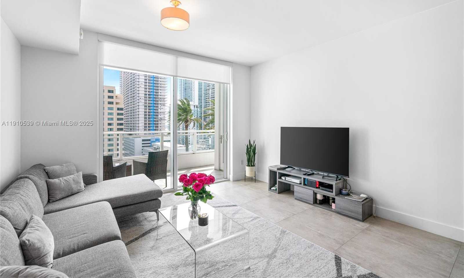Small Image of 1080 BRICKELL AVE #1502, Miami Number 14