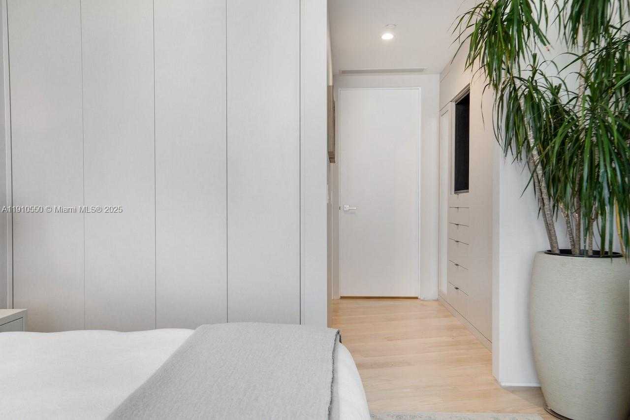 Small Image of 1300 MONAD TER #7C, Miami Beach Number 10