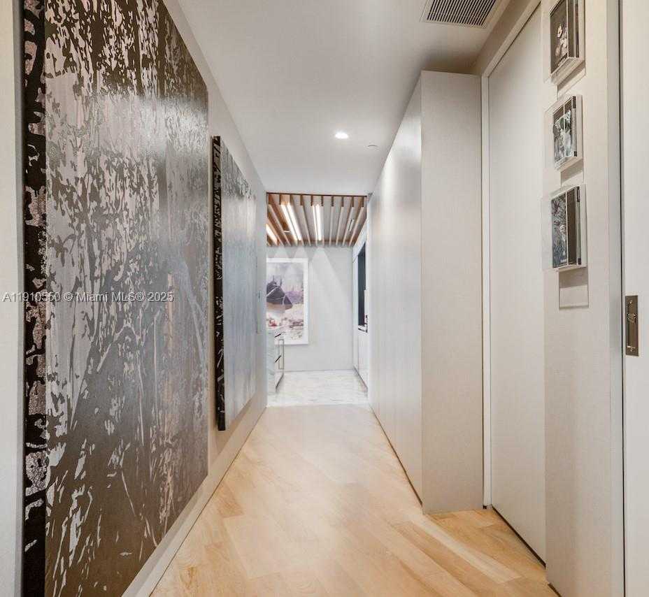 Small Image of 1300 MONAD TER #7C, Miami Beach Number 2