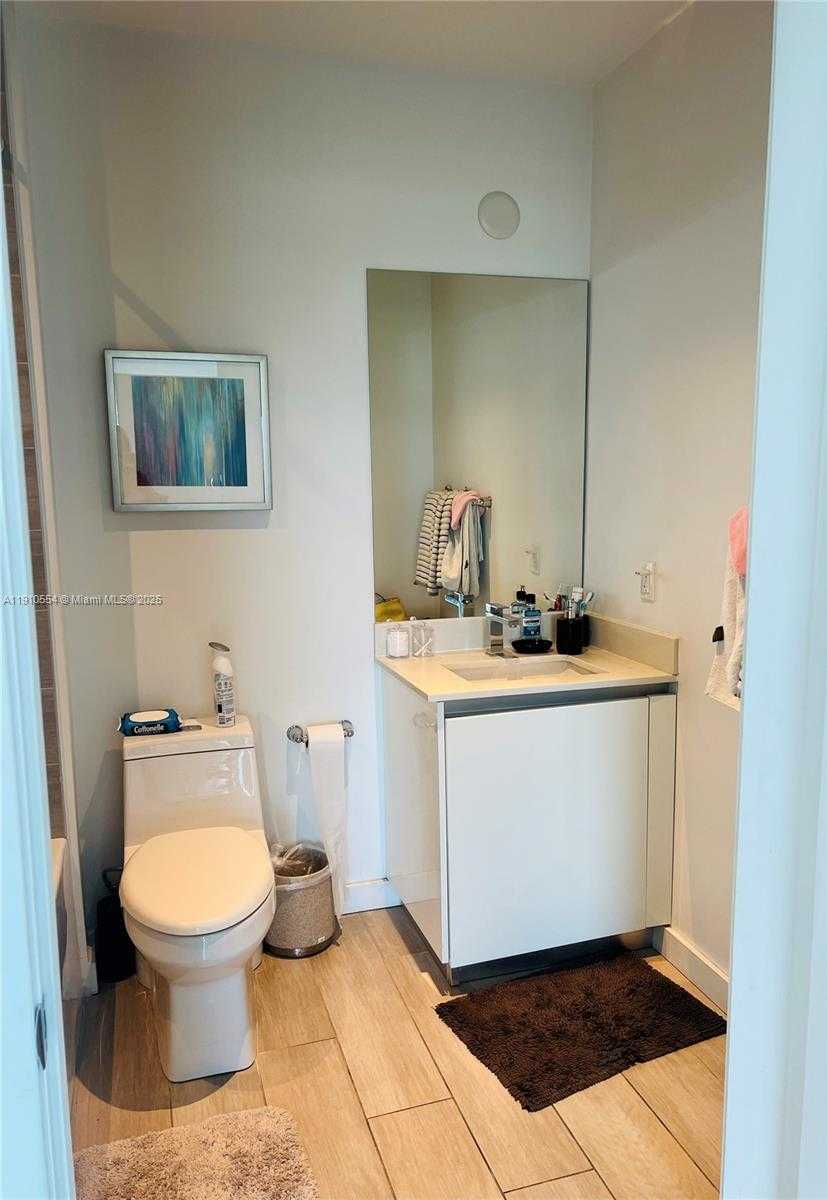 Small Image of 1600 SOUTH WEST 1 #804, Miami Number 13