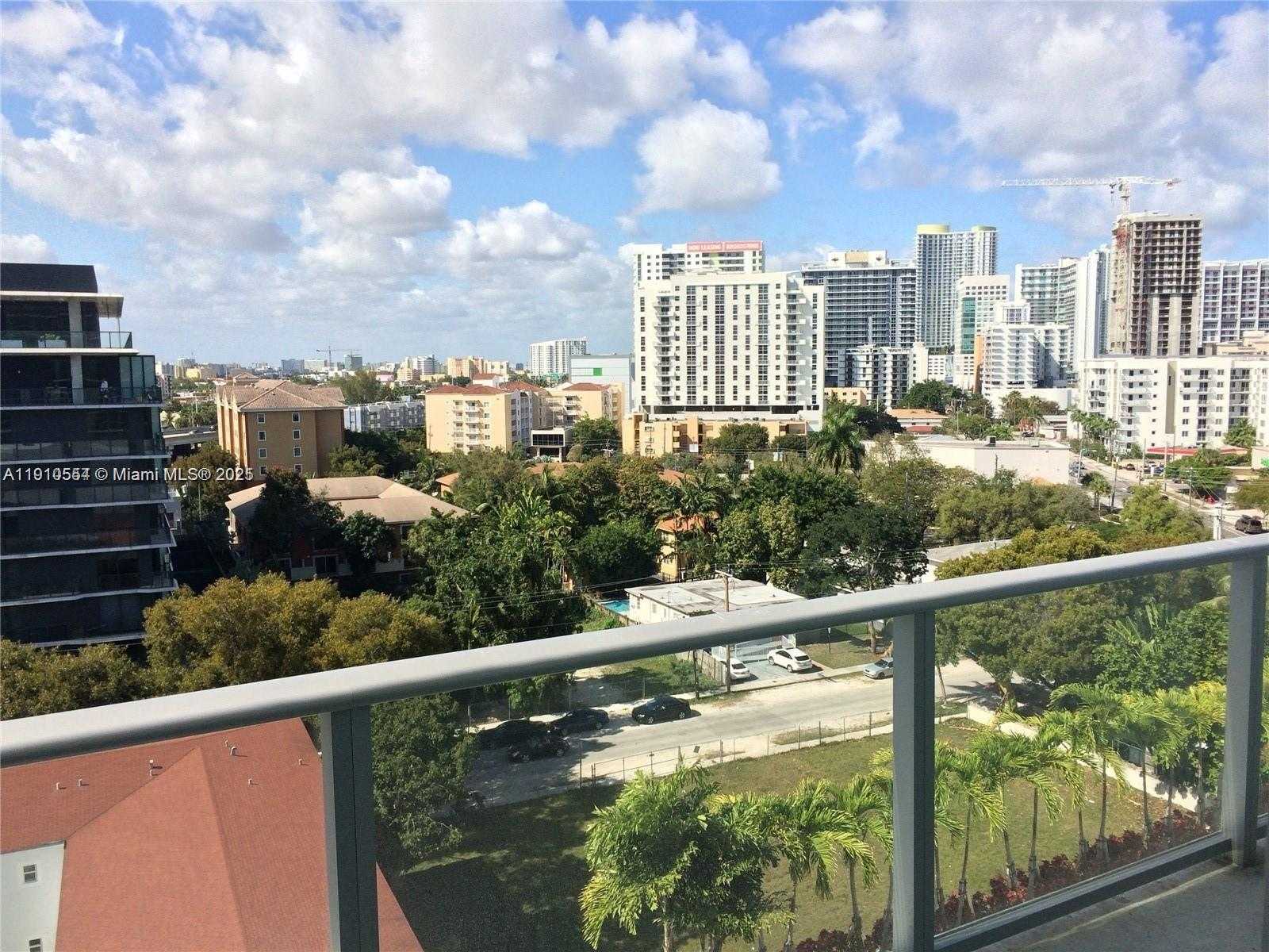 Small Image of 1600 SOUTH WEST 1 #804, Miami Number 14