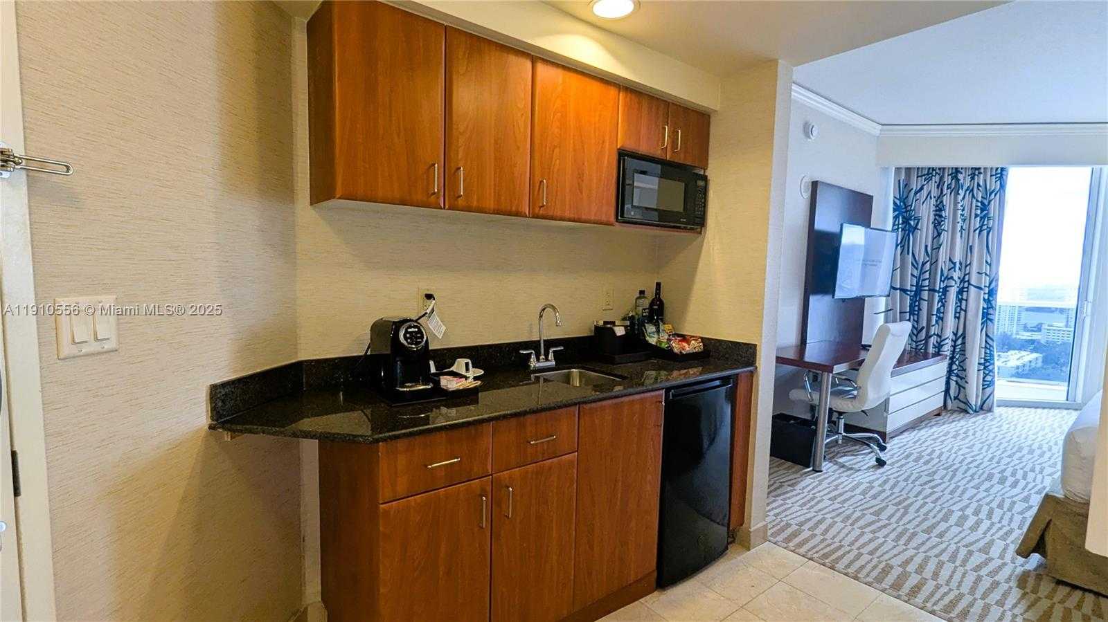 Small Image of 18001 COLLINS AVE #2114 2115, Sunny Isles Beach Number 24