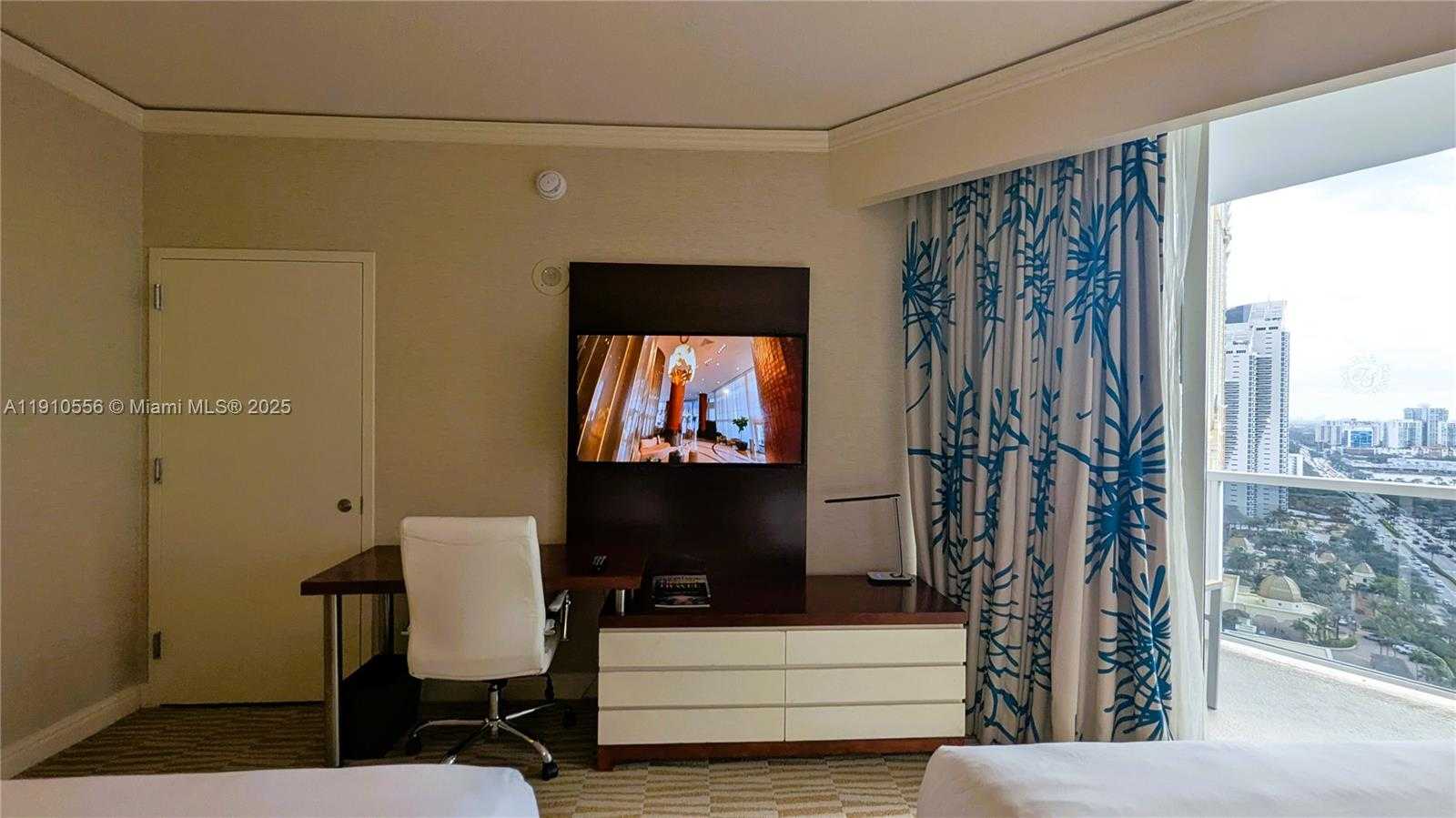 Small Image of 18001 COLLINS AVE #2114 2115, Sunny Isles Beach Number 25