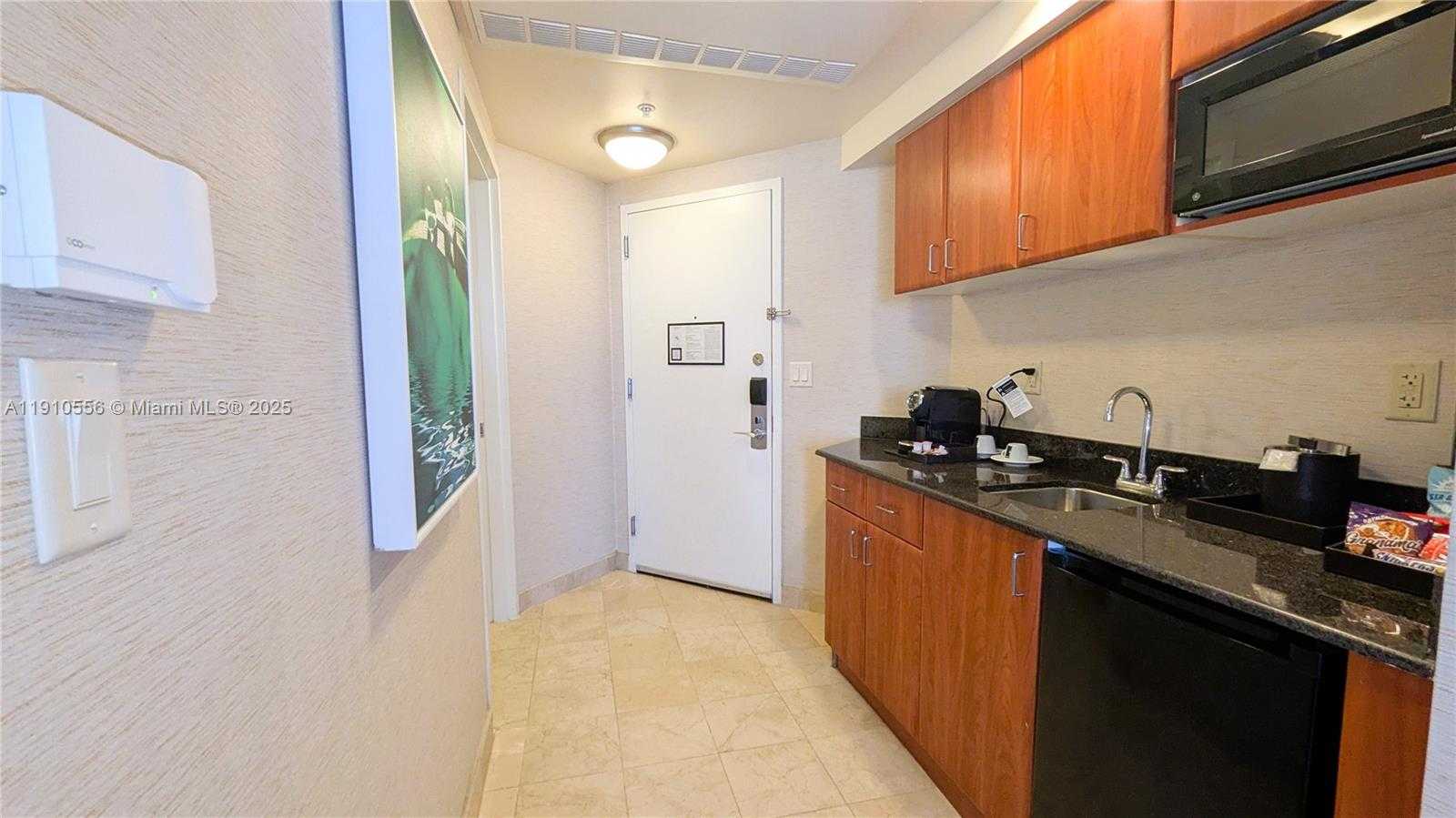 Small Image of 18001 COLLINS AVE #2114 2115, Sunny Isles Beach Number 28