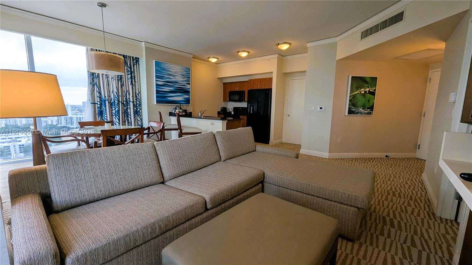 Small Image of 18001 COLLINS AVE #2114 2115, Sunny Isles Beach Number 3