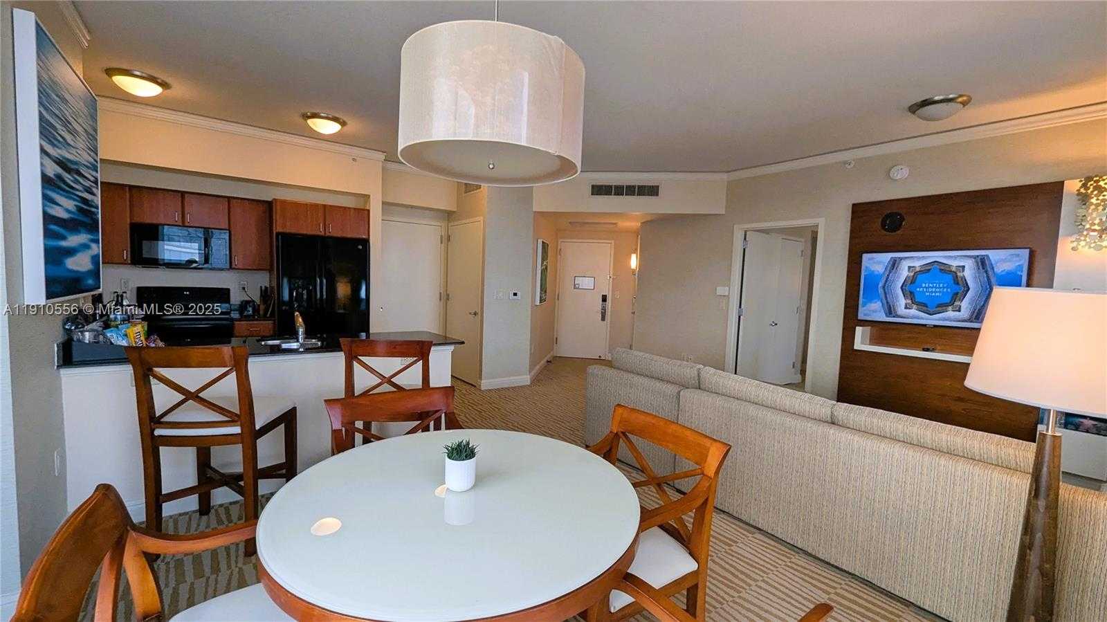 Small Image of 18001 COLLINS AVE #2114 2115, Sunny Isles Beach Number 4