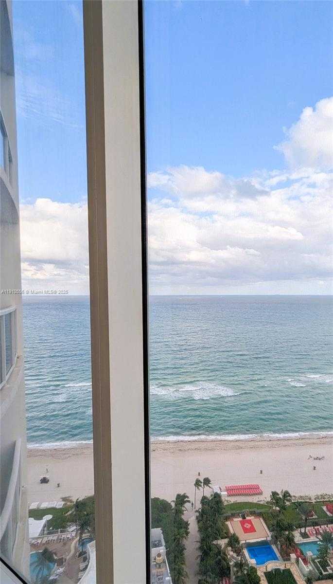 Small Image of 18001 COLLINS AVE #2114 2115, Sunny Isles Beach Number 9