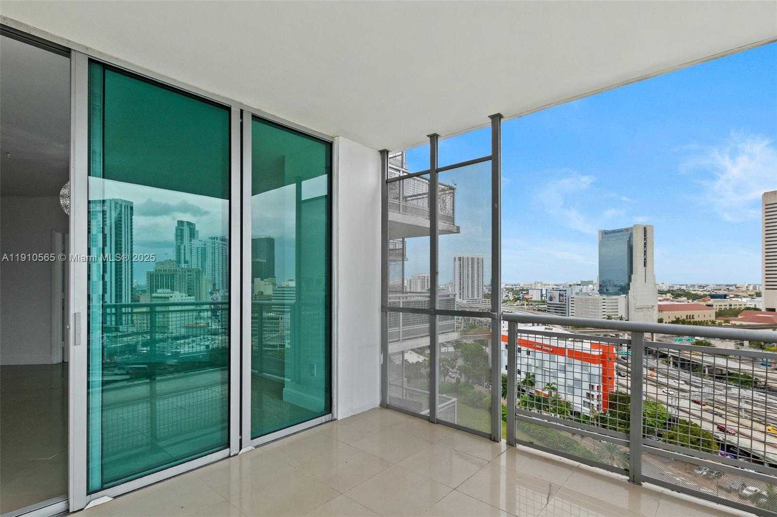 Small Image of 350 SOUTH MIAMI AVE #1805, Miami Number 17