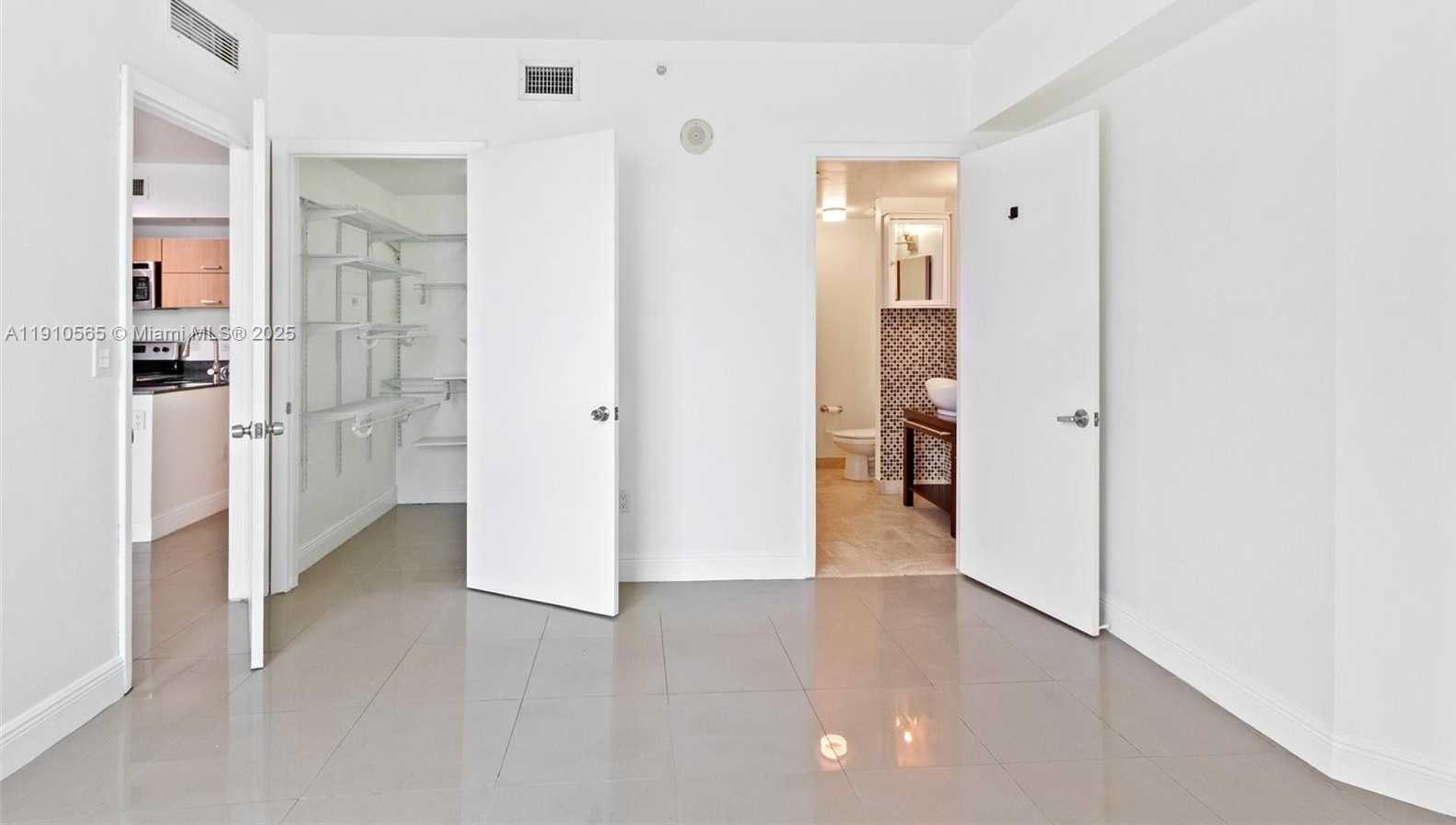 Small Image of 350 SOUTH MIAMI AVE #1805, Miami Number 18