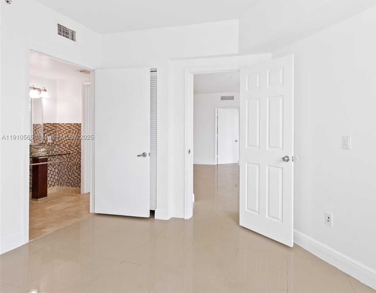 Small Image of 350 SOUTH MIAMI AVE #1805, Miami Number 21