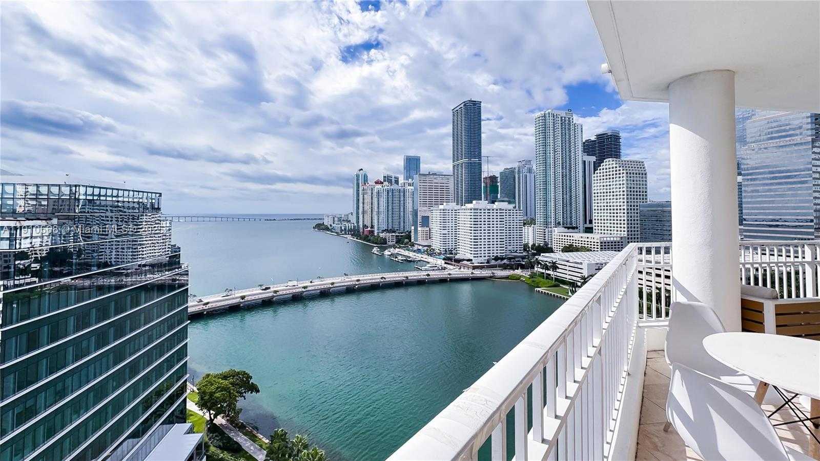 Small Image of 701 BRICKELL KEY BLVD #1912, Miami Number 3
