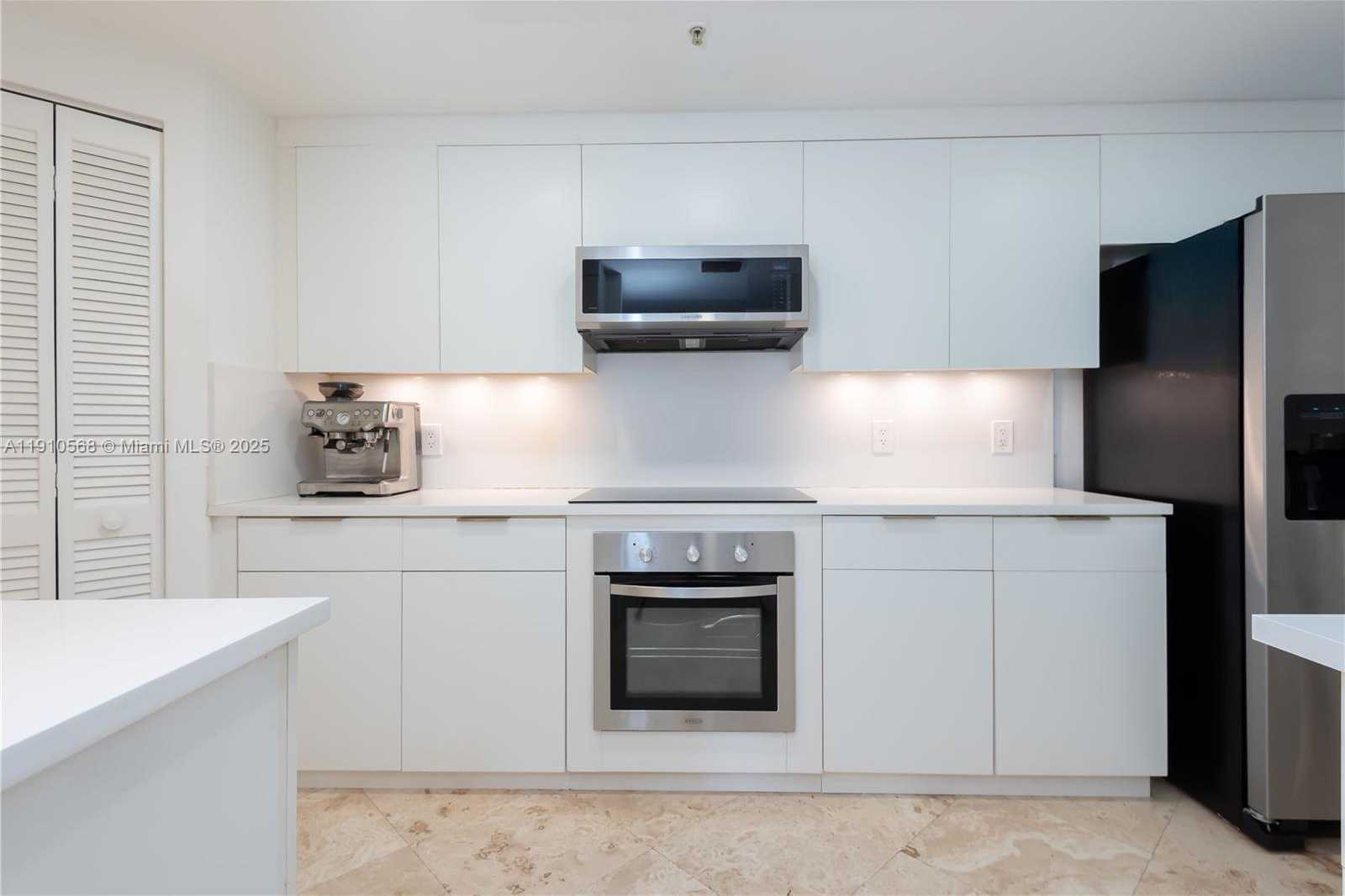 Small Image of 701 BRICKELL KEY BLVD #1912, Miami Number 34