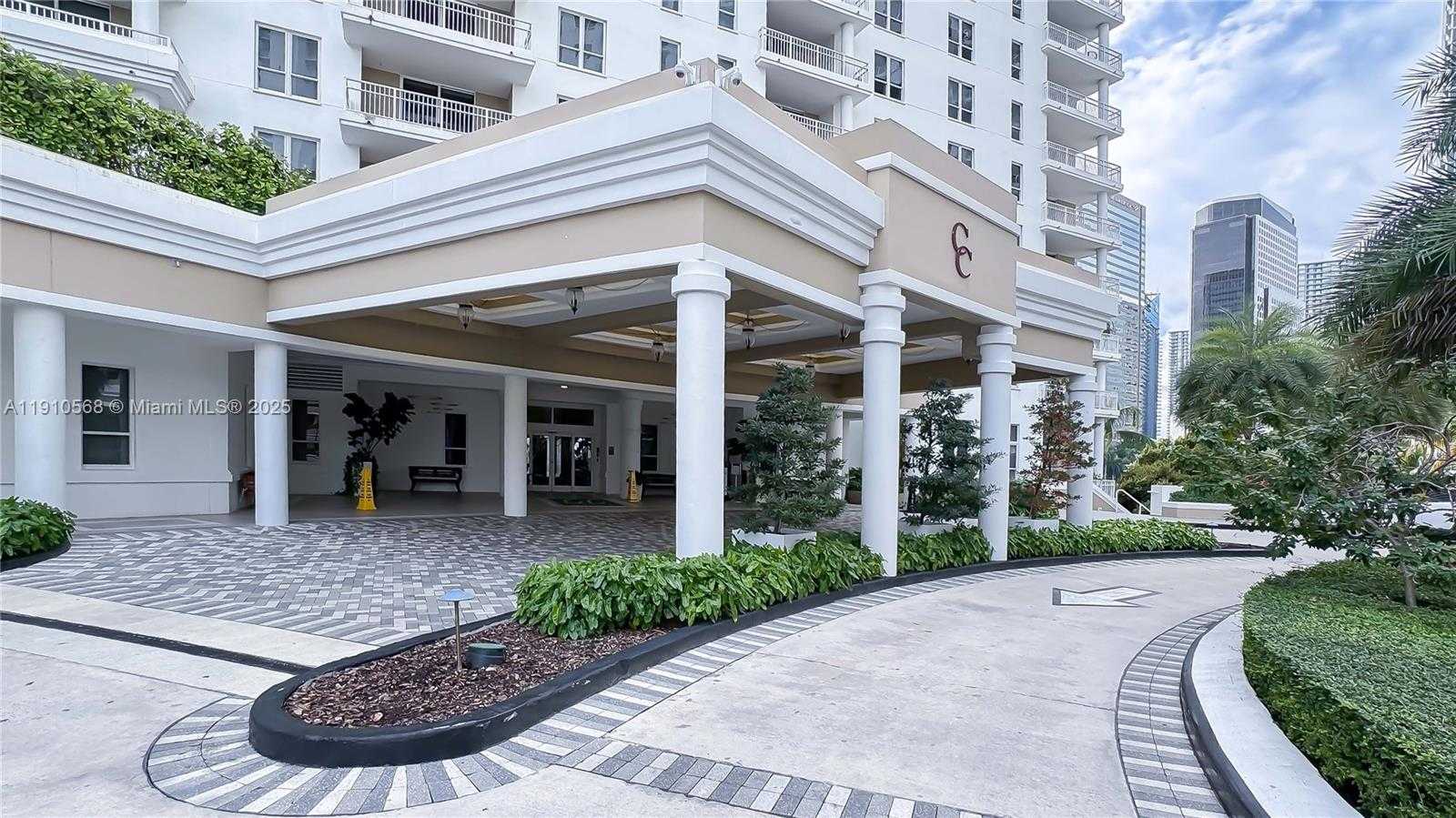 Small Image of 701 BRICKELL KEY BLVD #1912, Miami Number 39