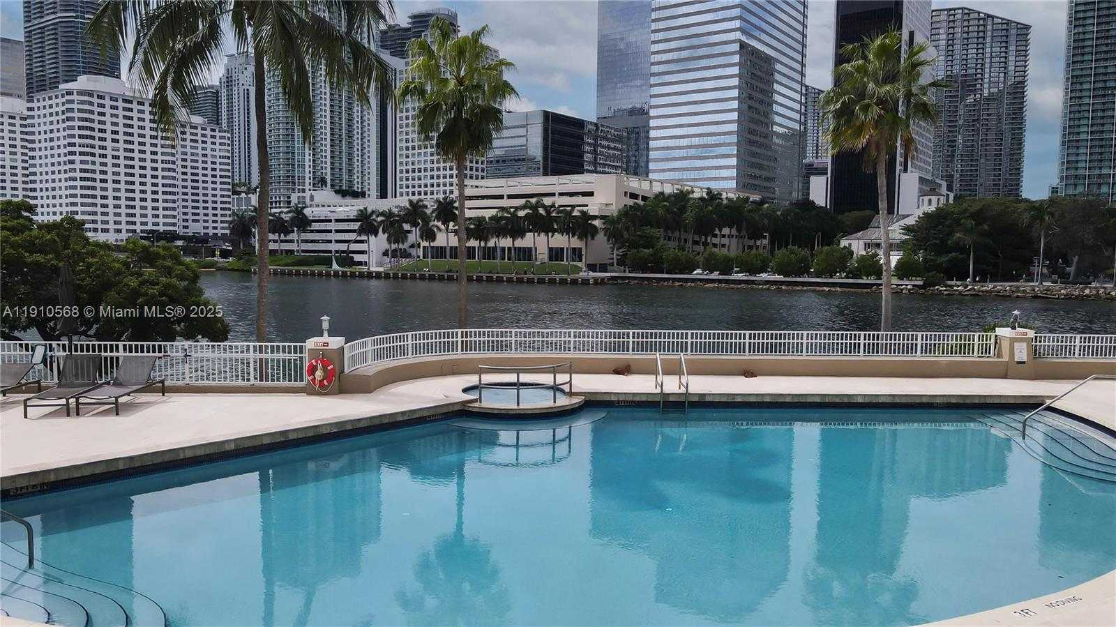 Small Image of 701 BRICKELL KEY BLVD #1912, Miami Number 49