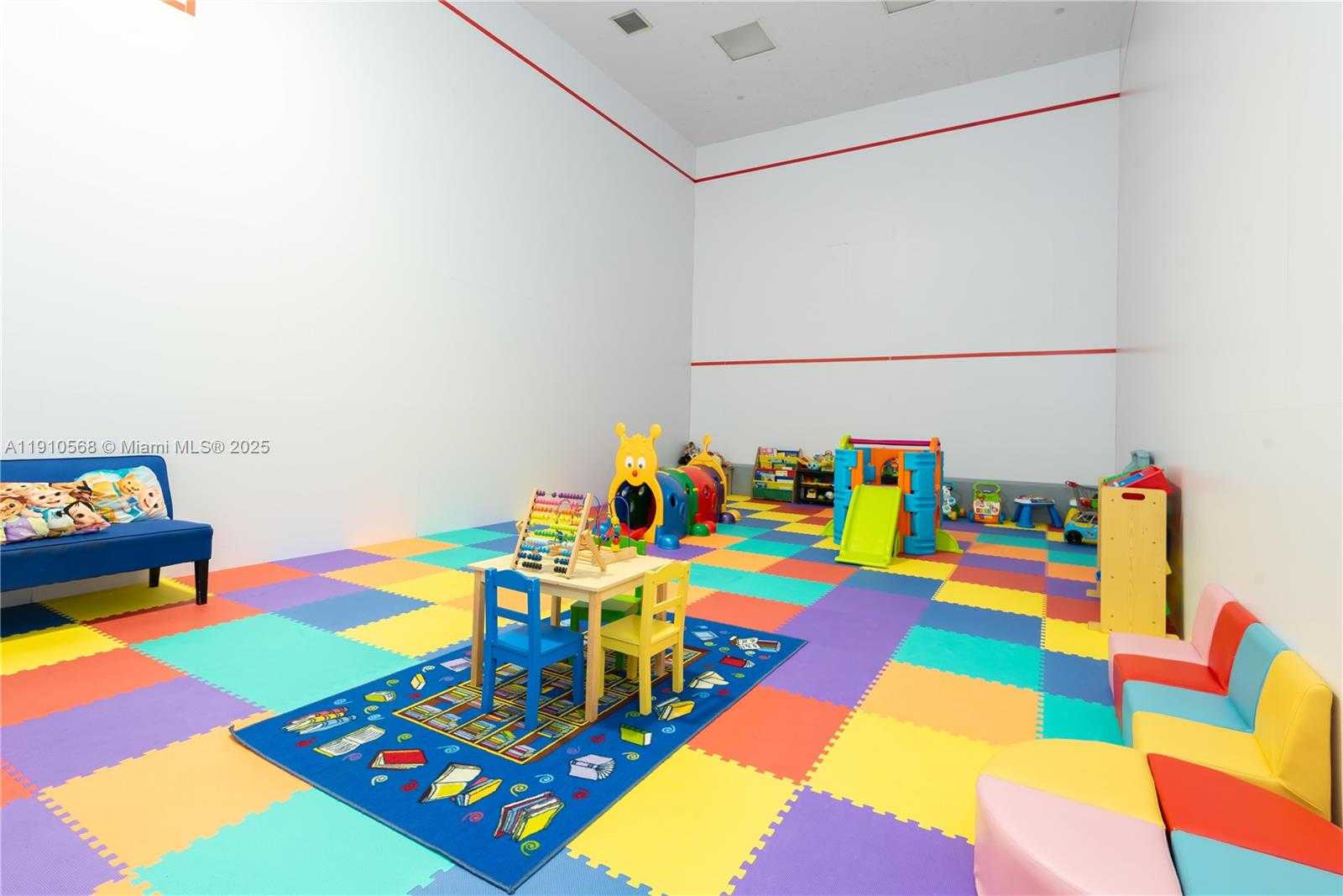 Small Image of 701 BRICKELL KEY BLVD #1912, Miami Number 56