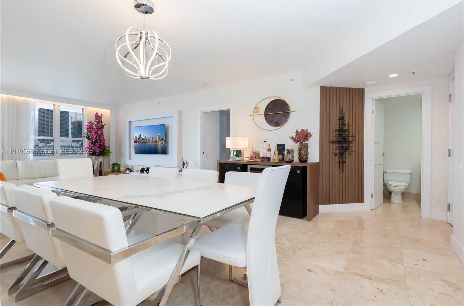 Small Image of 701 BRICKELL KEY BLVD #1912, Miami Number 9