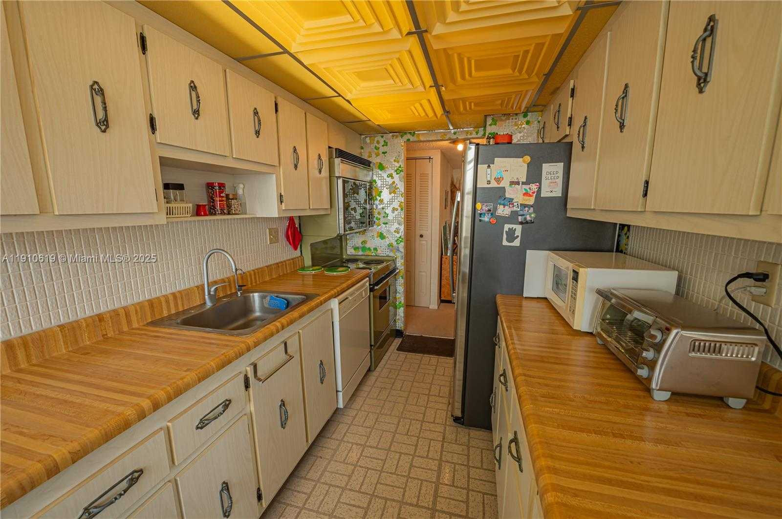 Small Image of 301 174TH ST #1917, Sunny Isles Beach Number 11