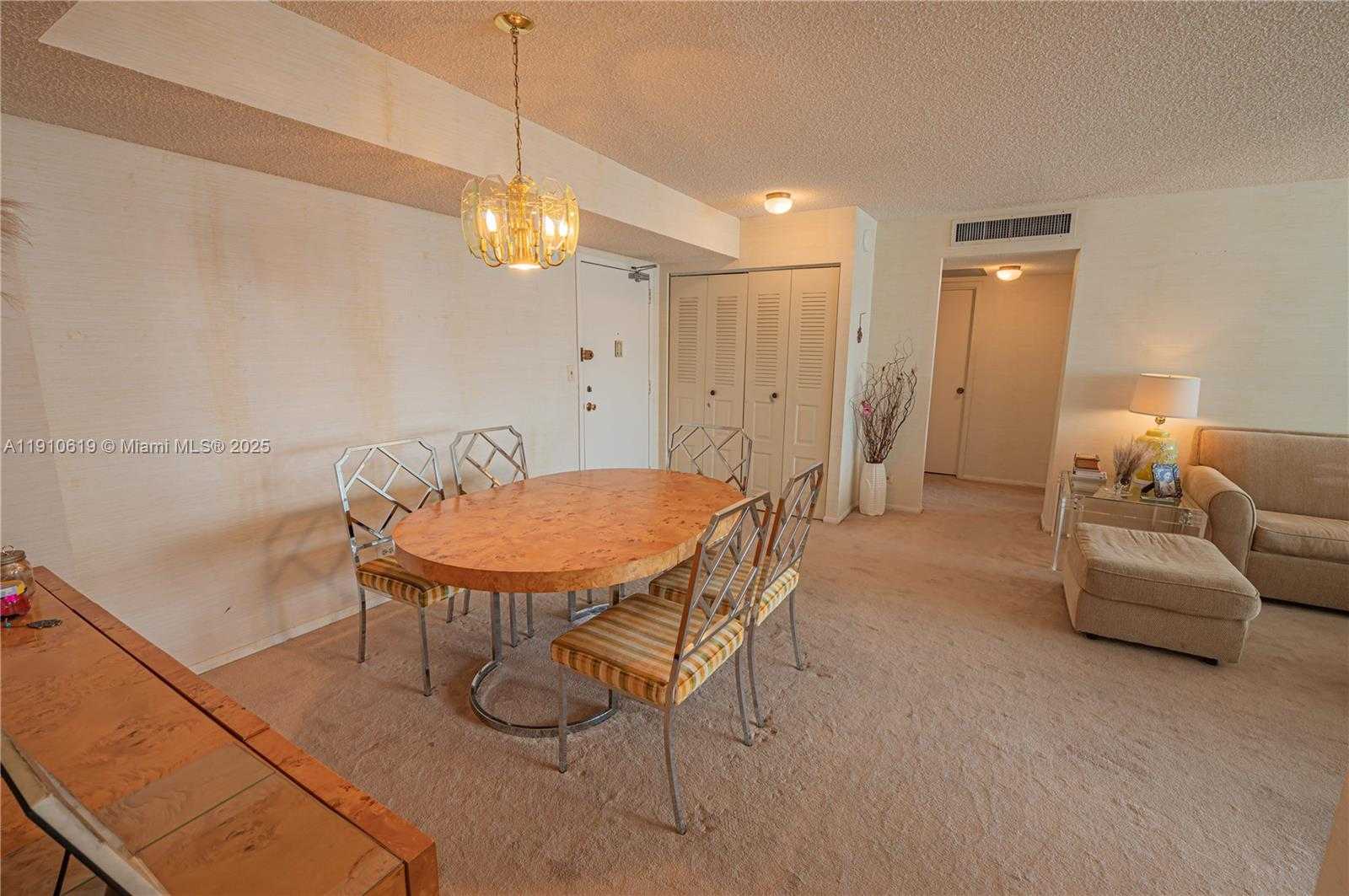 Small Image of 301 174TH ST #1917, Sunny Isles Beach Number 6