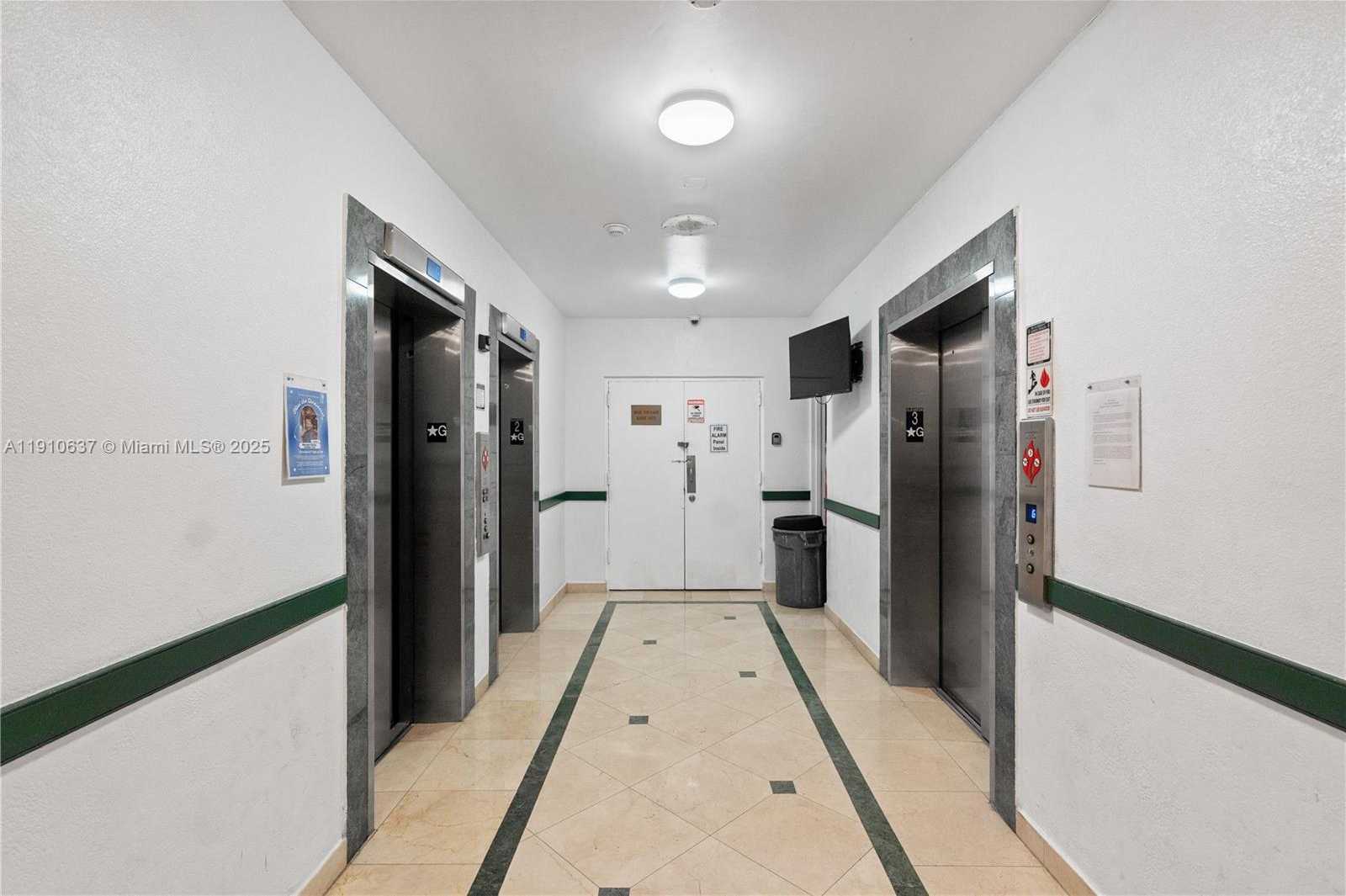 Small Image of 1351 NORTH EAST MIAMI GARDENS DR #406E, Miami Number 29