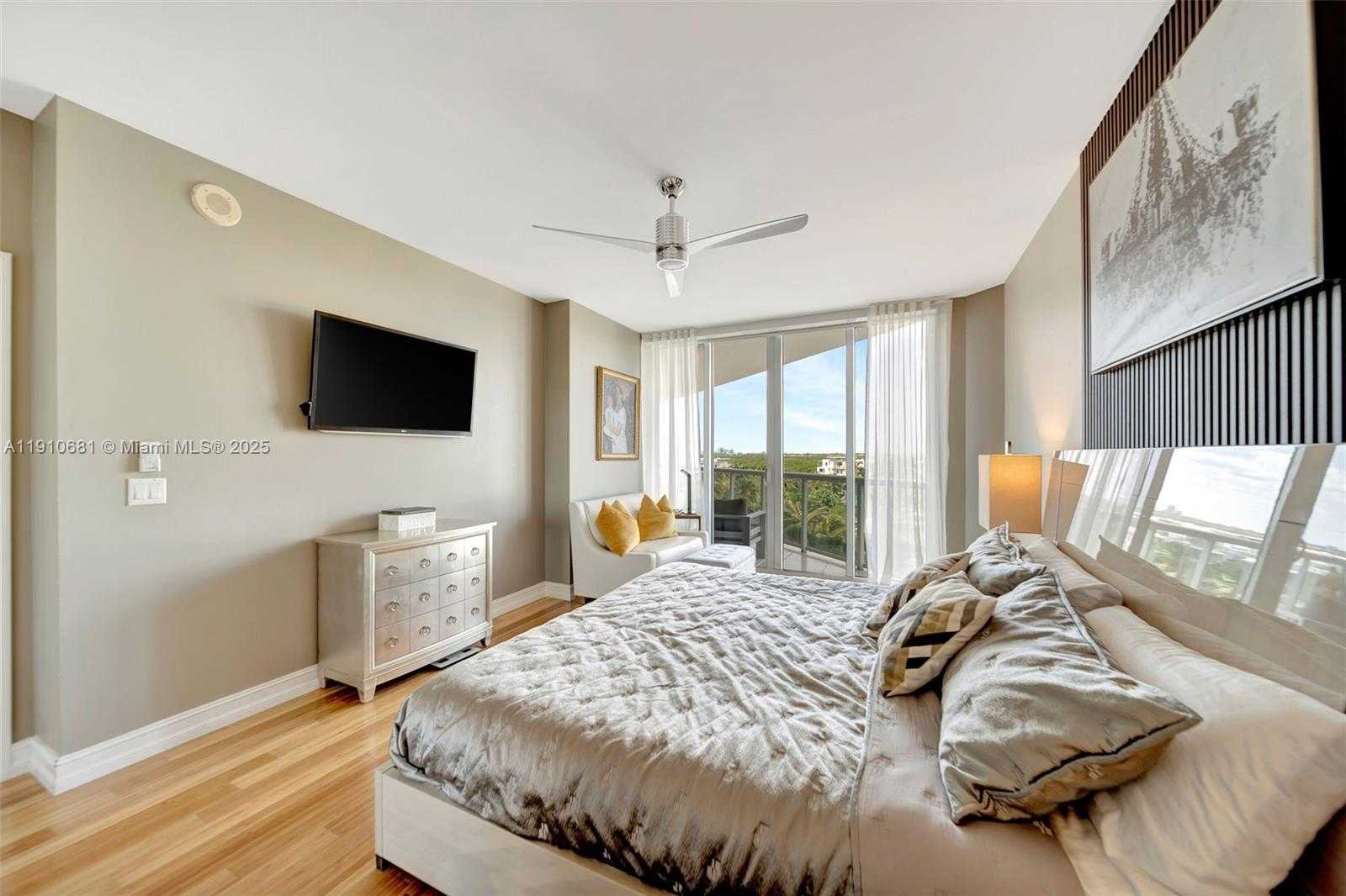 Small Image of 6051 NORTH OCEAN DR #603, Hollywood Number 17