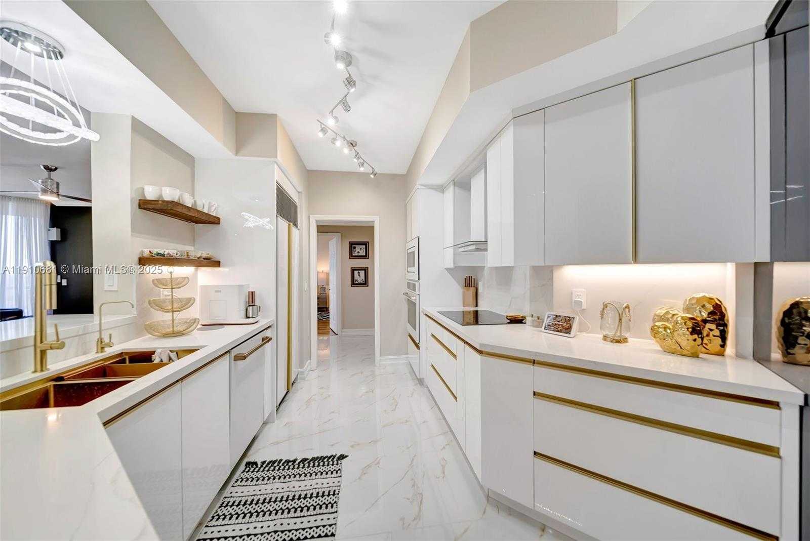 Small Image of 6051 NORTH OCEAN DR #603, Hollywood Number 9