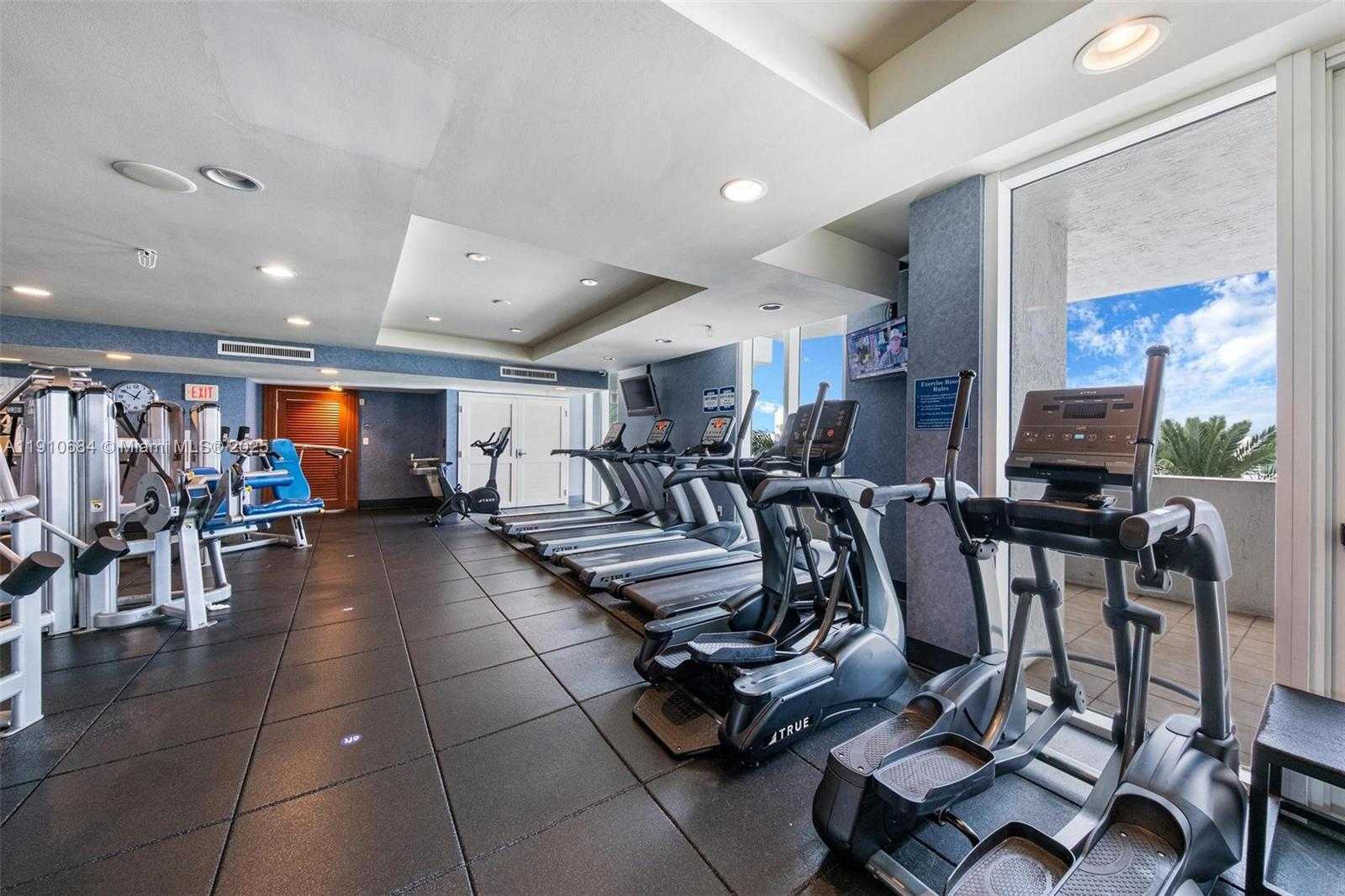 Small Image of 7918 HARBOUR ISLAND DR #207, North Bay Village Number 46