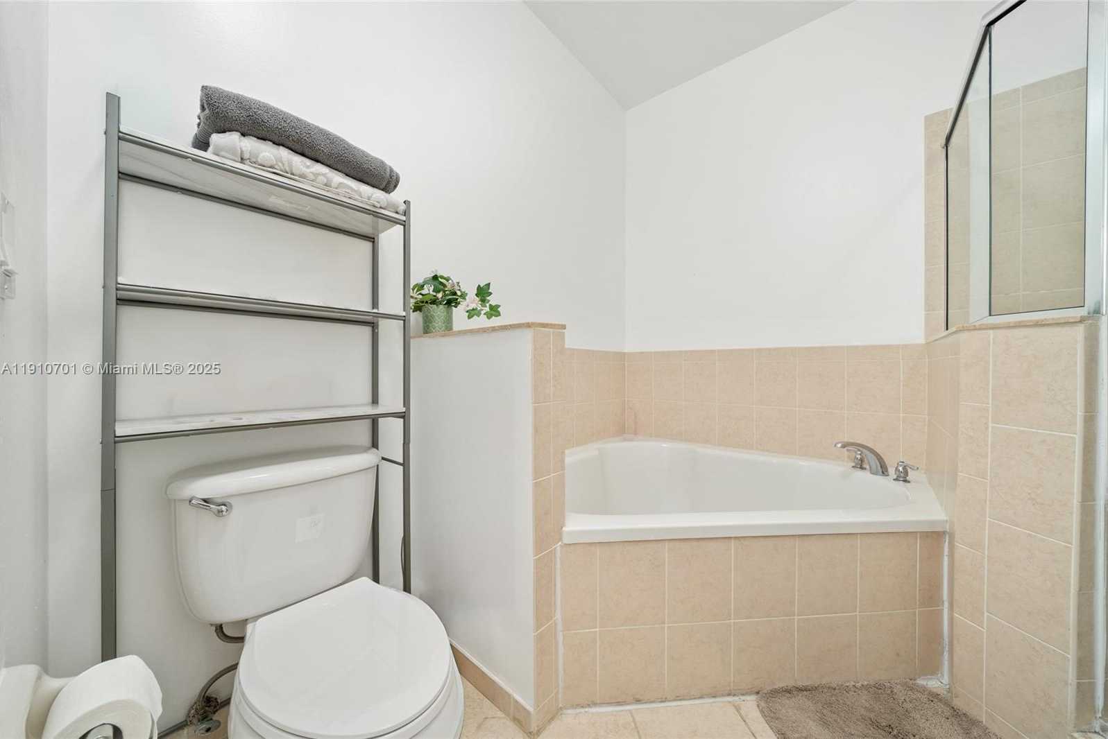 Small Image of 23713 SOUTH WEST 115TH AVE, Homestead Number 10