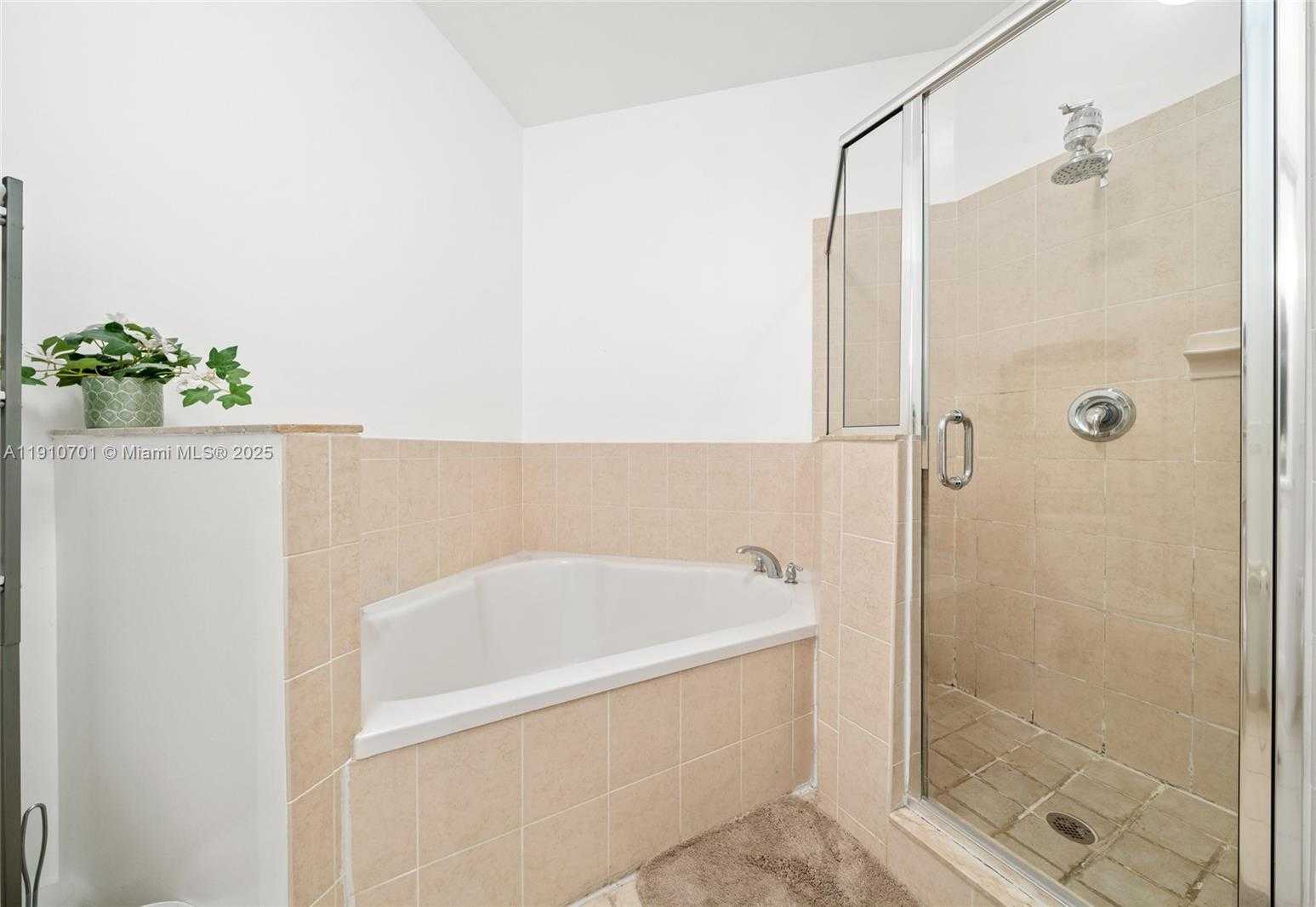 Small Image of 23713 SOUTH WEST 115TH AVE, Homestead Number 11