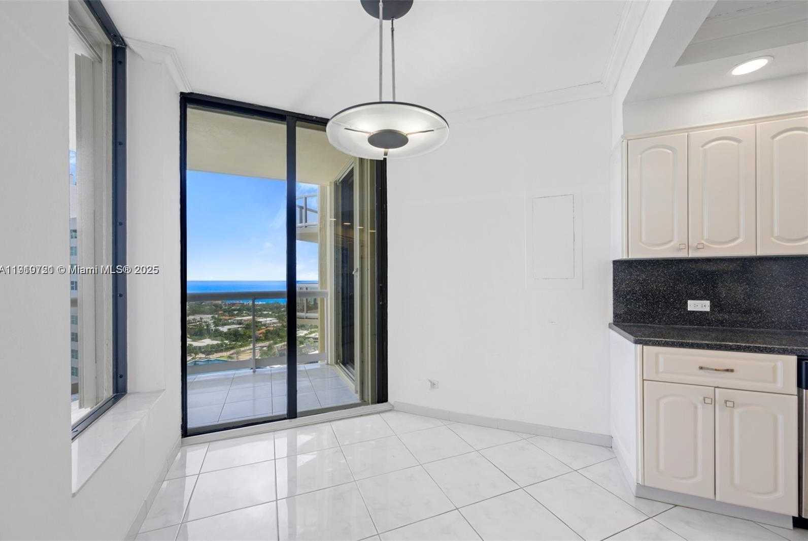 Small Image of 20191 EAST COUNTRY CLUB DR #2603, Aventura Number 11