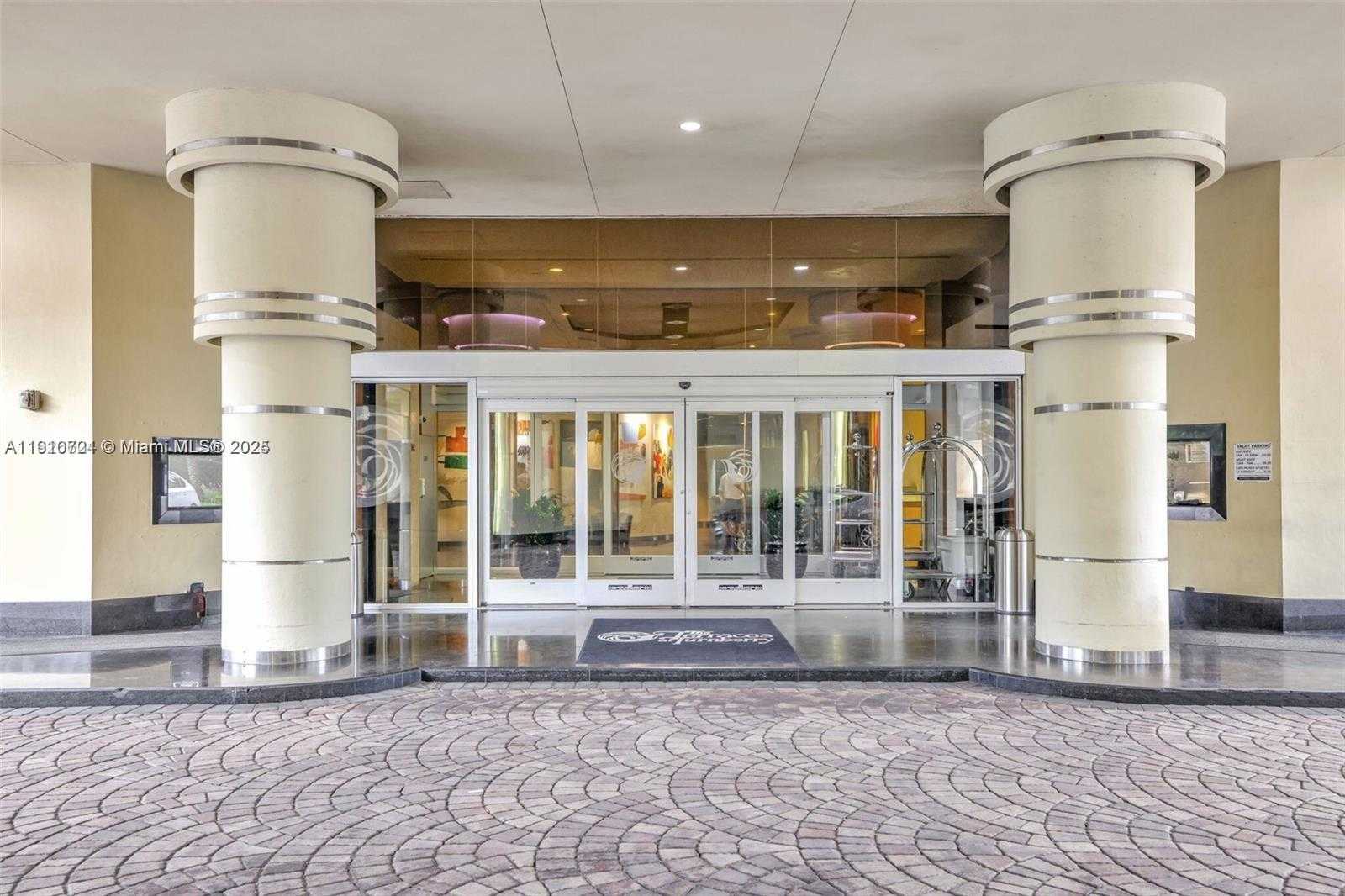 Small Image of 20191 EAST COUNTRY CLUB DR #2603, Aventura Number 26