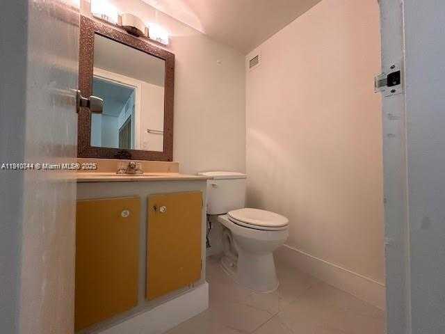 Imagen de Pequeño Objeto