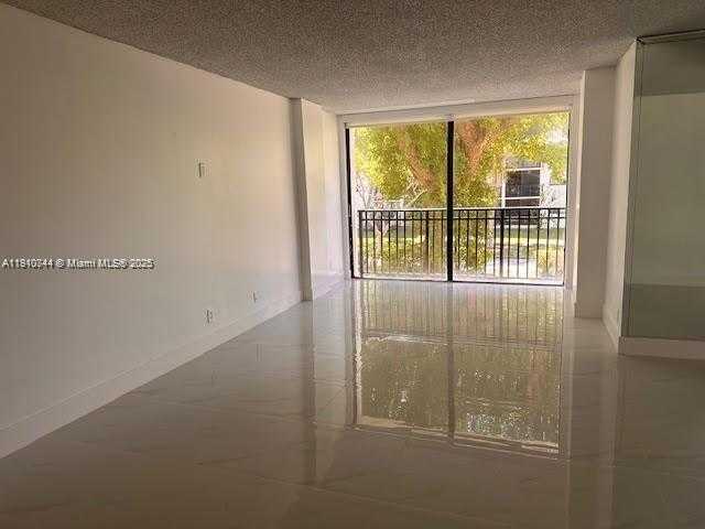 Imagen de Pequeño Objeto