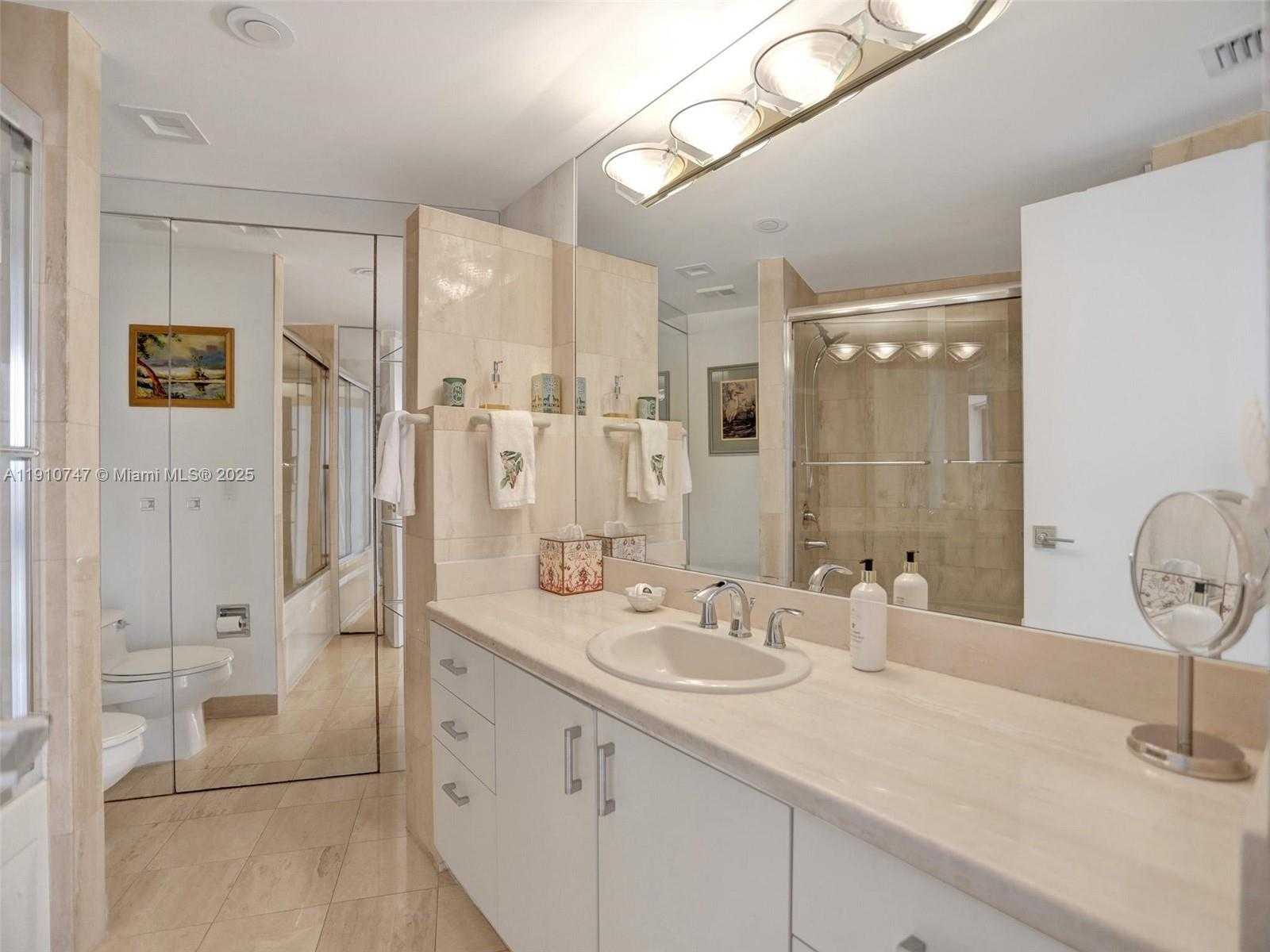 Small Image of 1000 EAST ISLAND BLVD #2103, Aventura Number 19