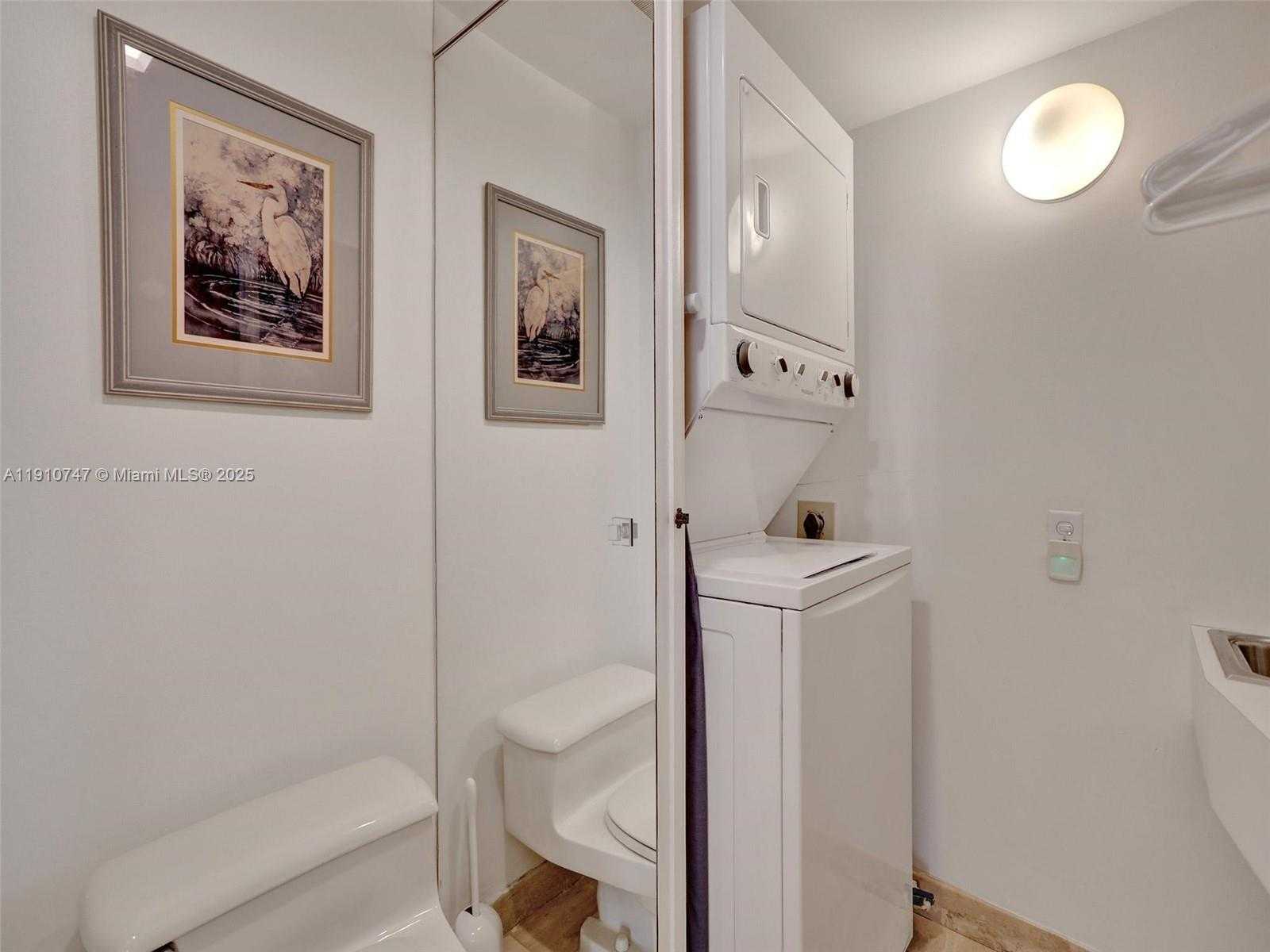 Small Image of 1000 EAST ISLAND BLVD #2103, Aventura Number 29