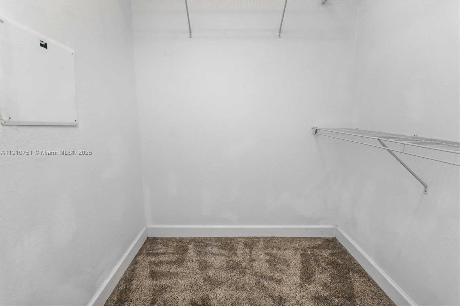 Small Image of 1830 RADIUS DR #1119, Hollywood Number 27