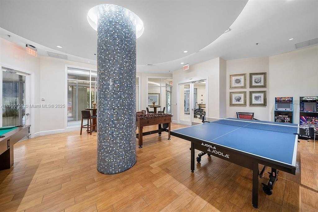 Small Image of 1830 RADIUS DR #1119, Hollywood Number 40