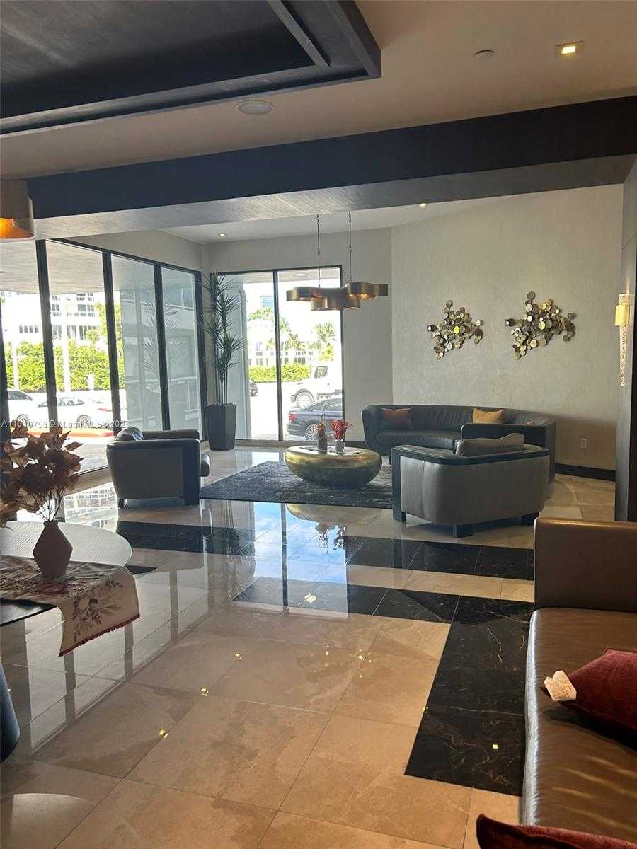 Small Image of 20515 EAST COUNTRY CLUB DR #1042, Aventura Number 12