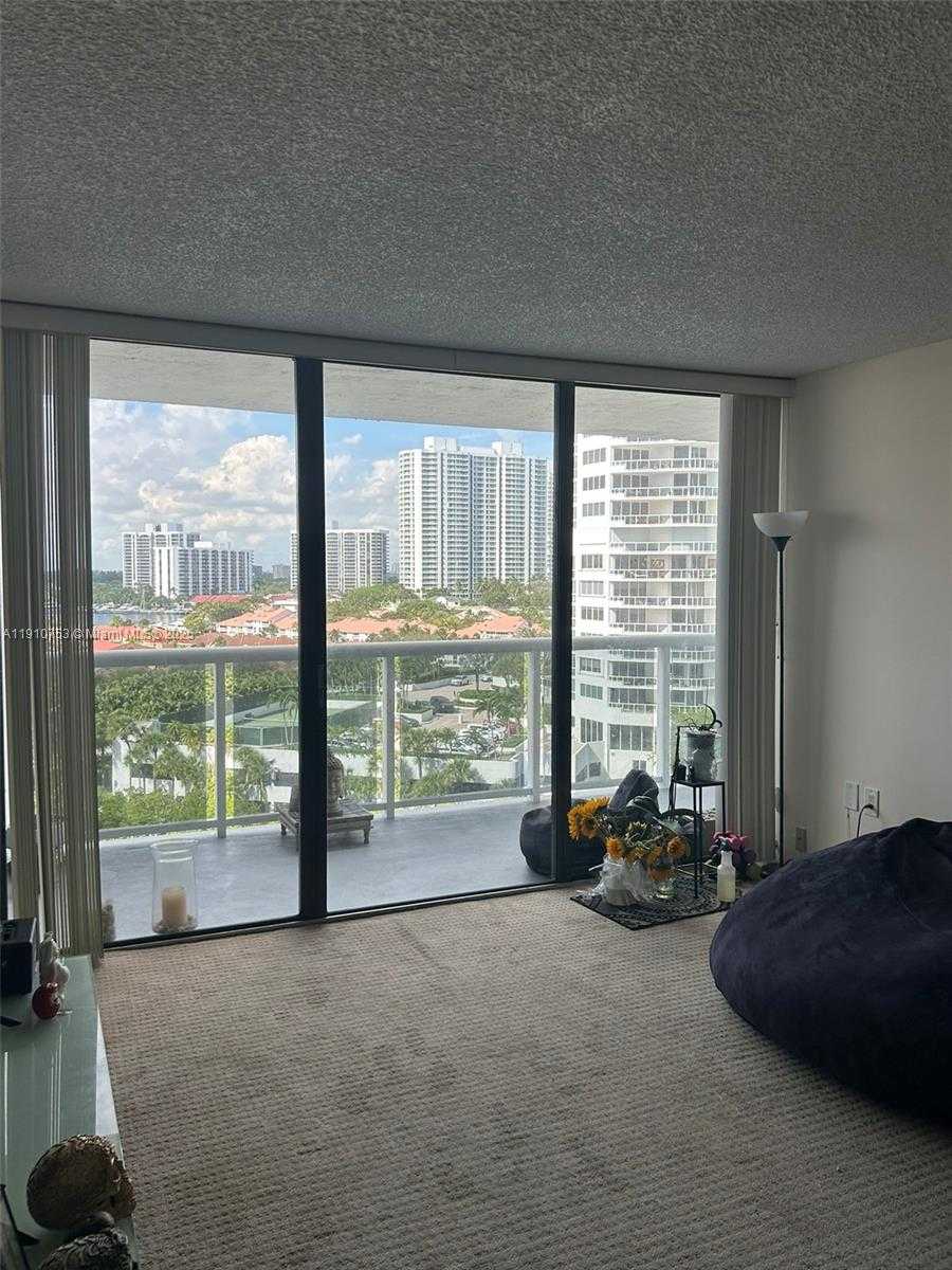 Small Image of 20515 EAST COUNTRY CLUB DR #1042, Aventura Number 20