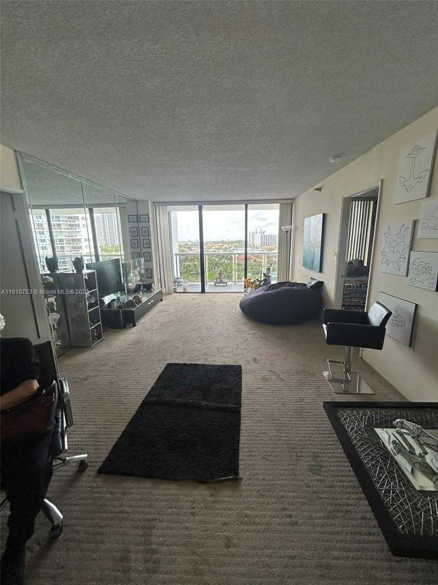 Small Image of 20515 EAST COUNTRY CLUB DR #1042, Aventura Number 22