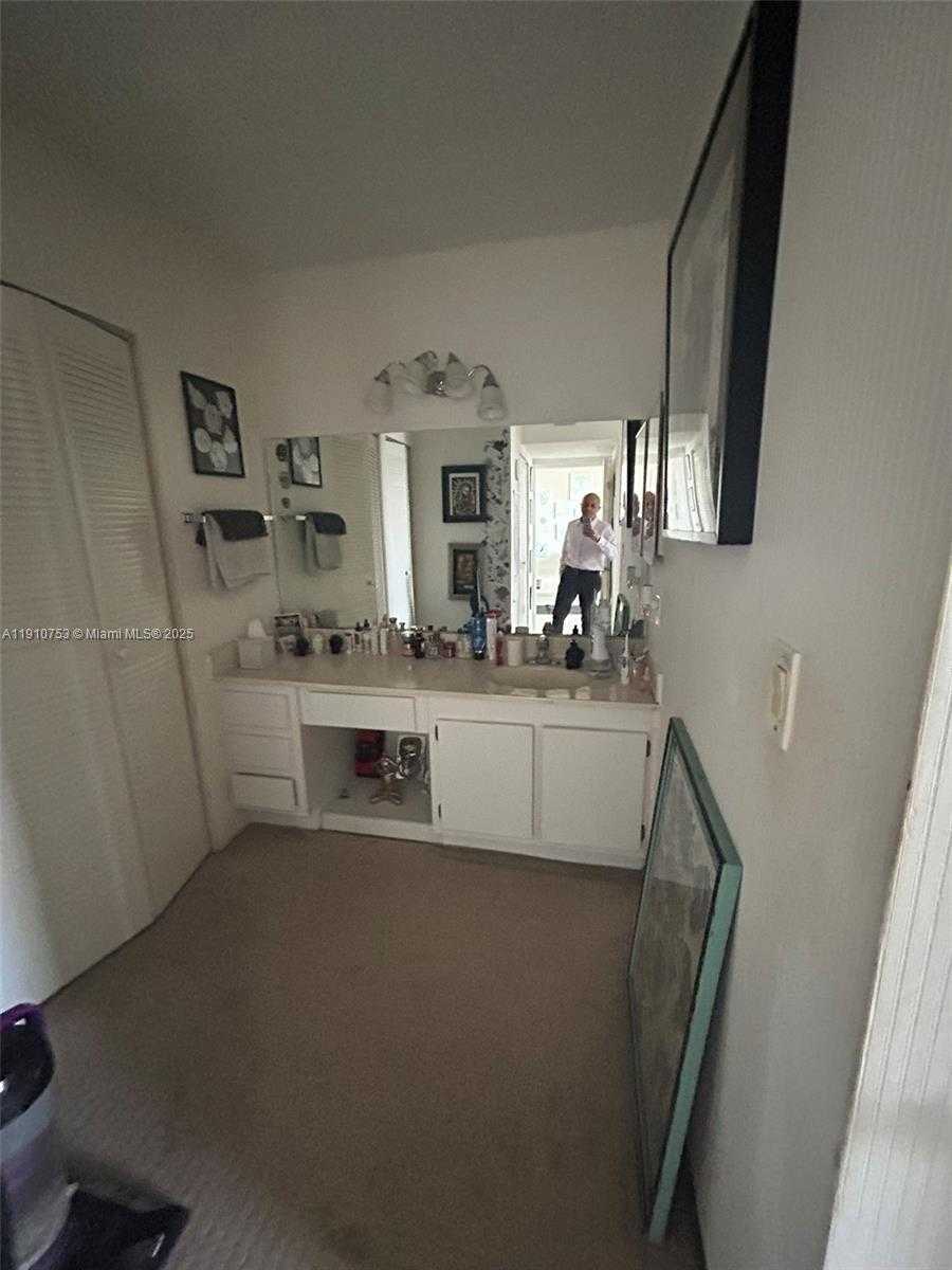 Small Image of 20515 EAST COUNTRY CLUB DR #1042, Aventura Number 29