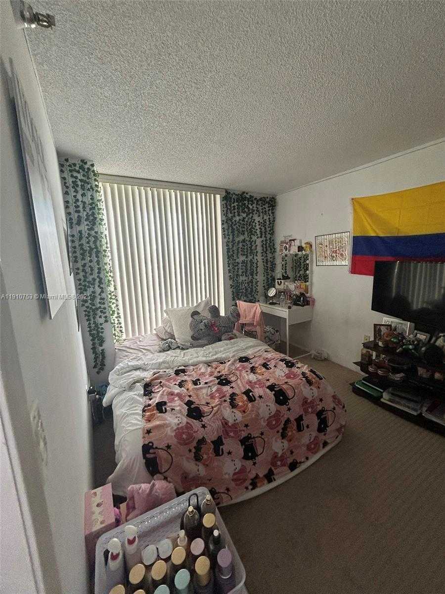 Small Image of 20515 EAST COUNTRY CLUB DR #1042, Aventura Number 32