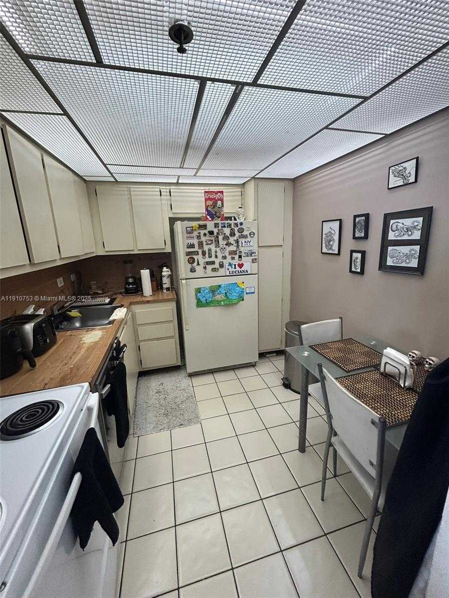 Small Image of 20515 EAST COUNTRY CLUB DR #1042, Aventura Number 36