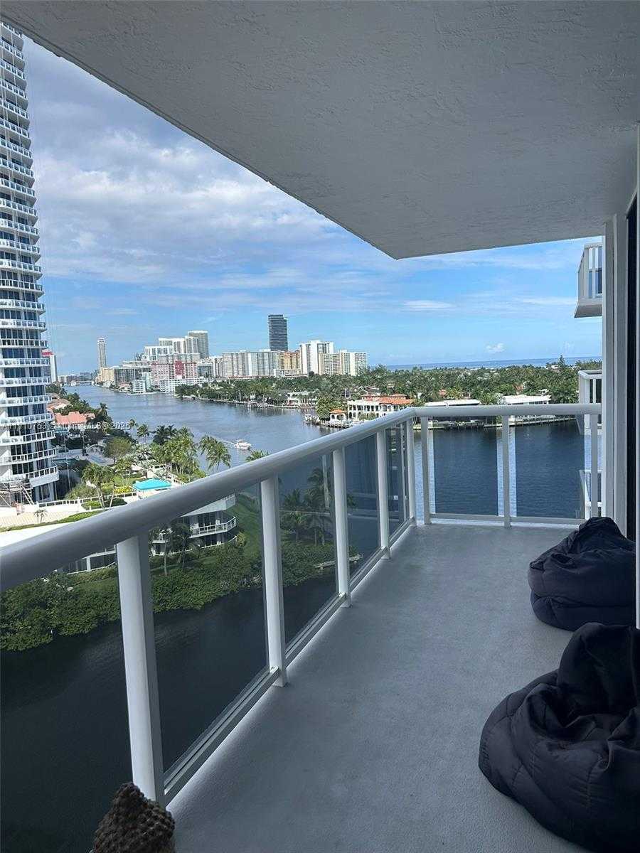 Small Image of 20515 EAST COUNTRY CLUB DR #1042, Aventura Number 6