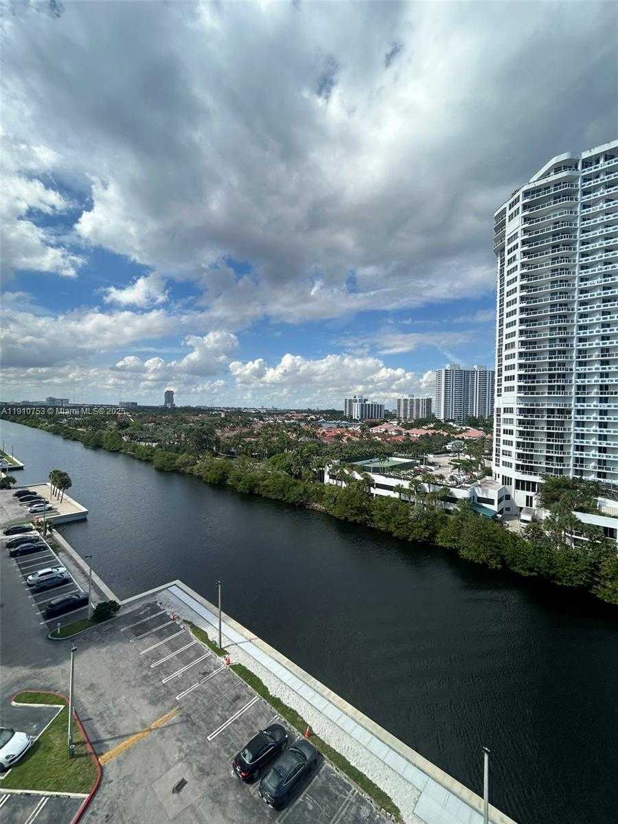 Small Image of 20515 EAST COUNTRY CLUB DR #1042, Aventura Number 7