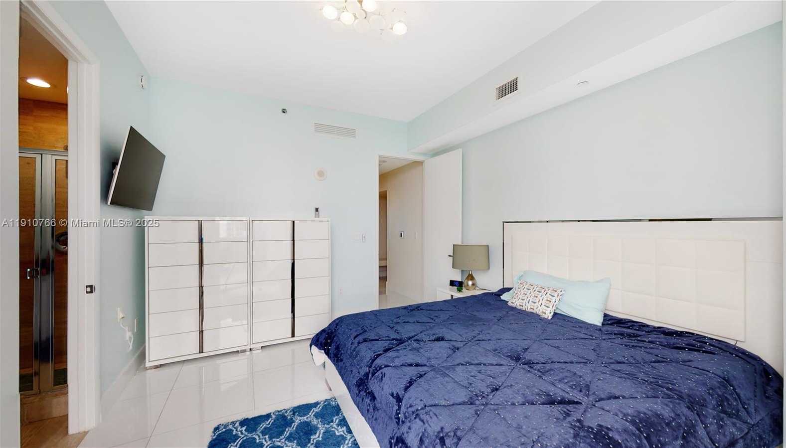 Small Image of 15811 COLLINS AVE #504, Sunny Isles Beach Number 12